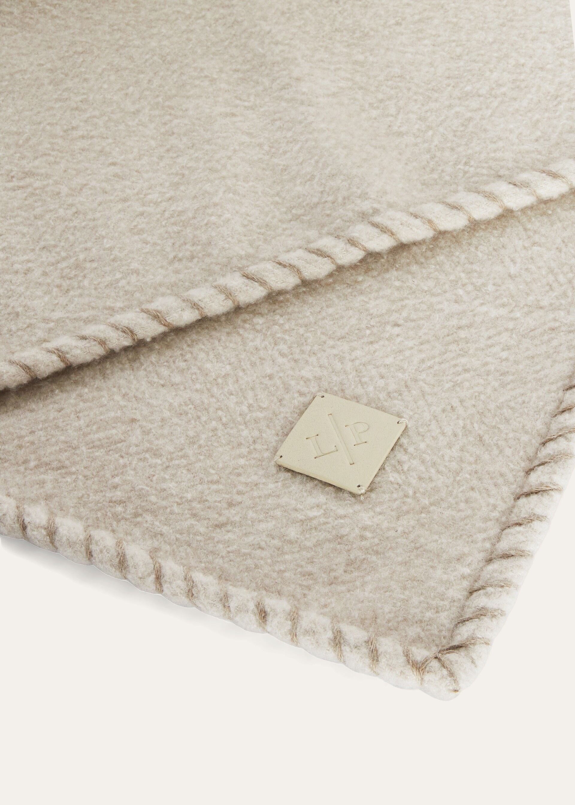 BLANKET DIAMIR