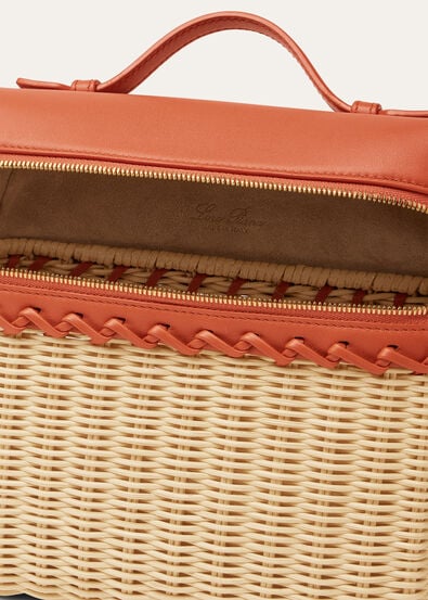 EXTRA POCKET L19 NORTH SOUTH WICKER/ROUNDED CALF