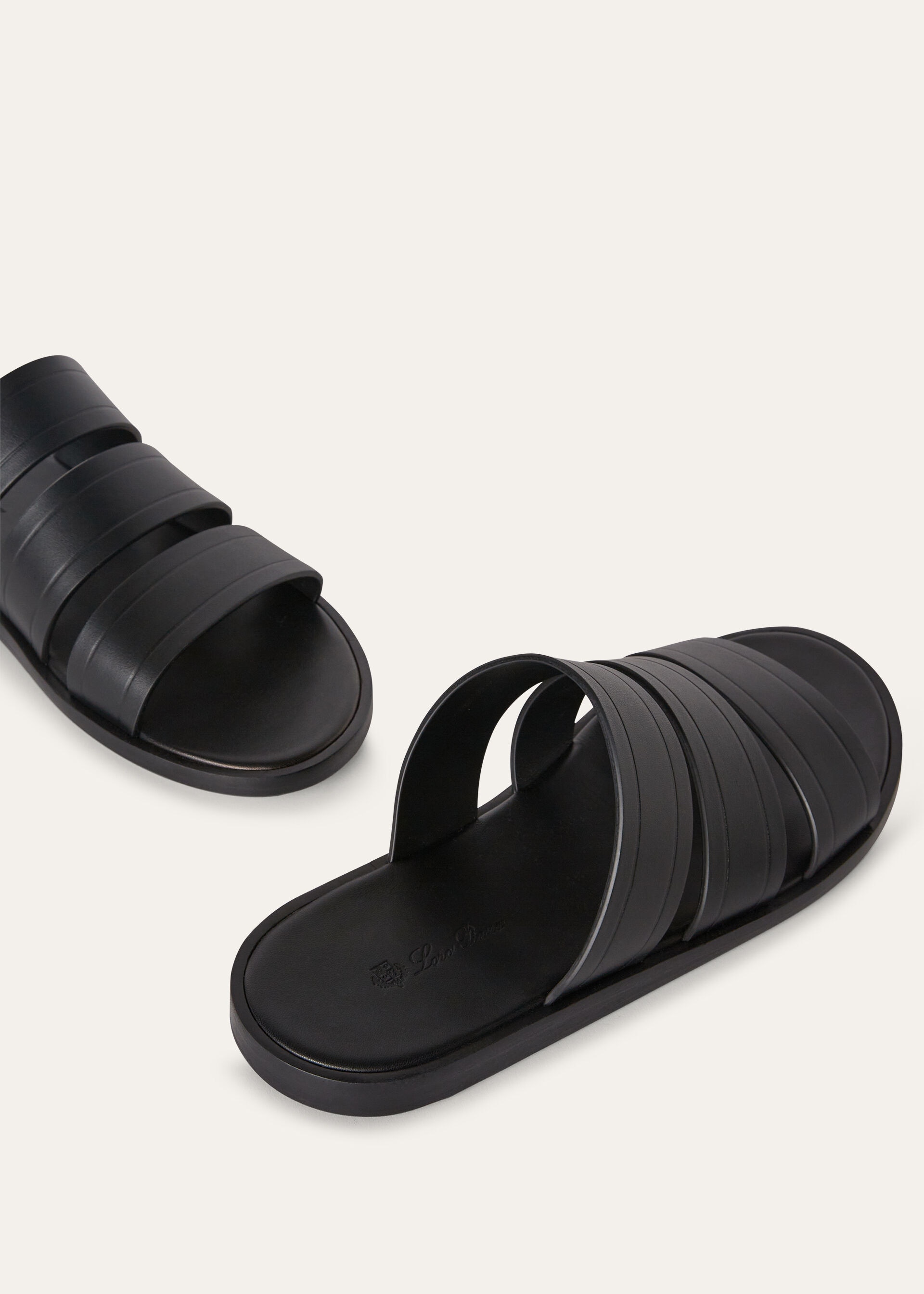 NAHA SEAWALK SILKY LEATHER