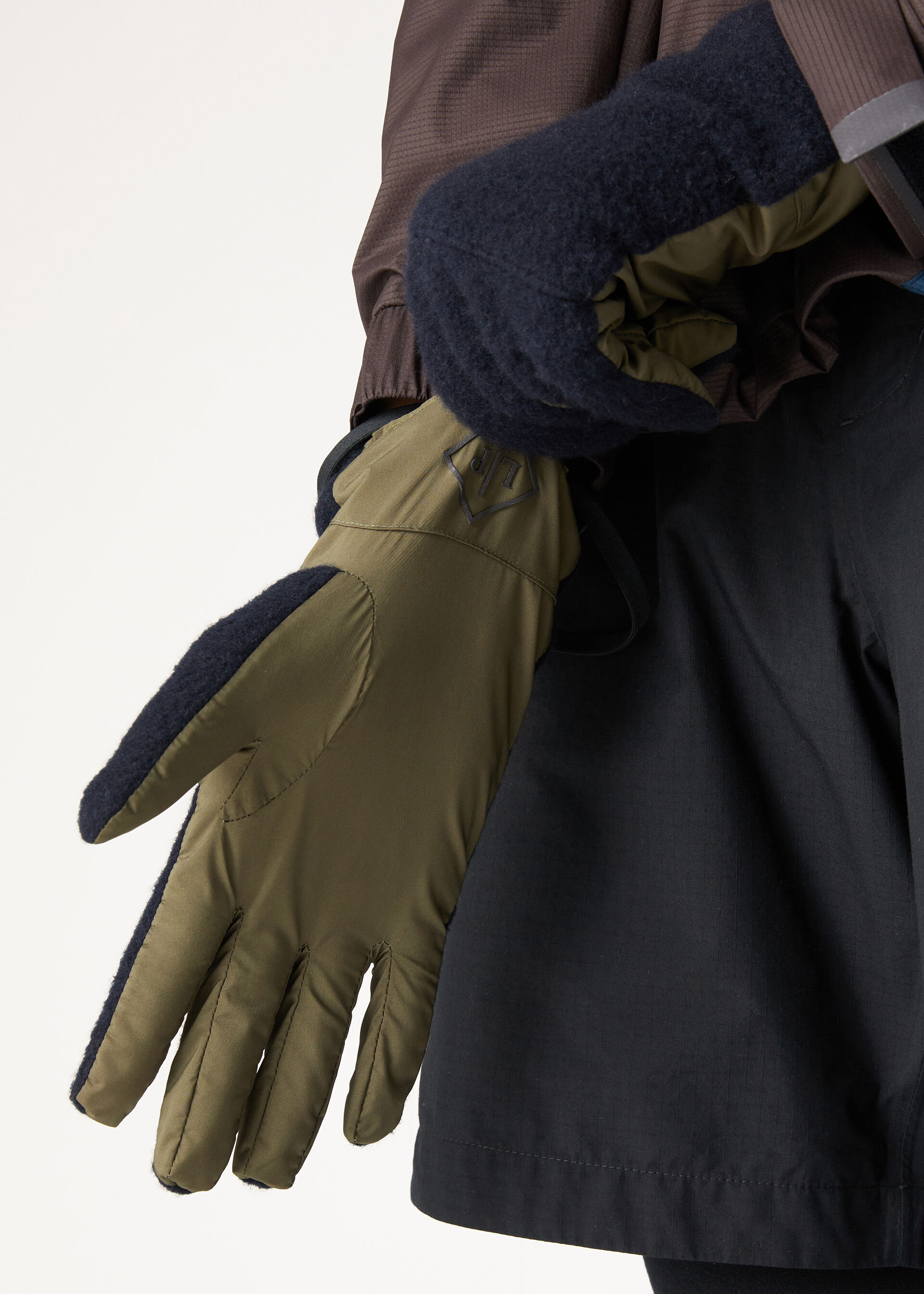 GUANTO BOSIA CASHPILE & WIND STORM