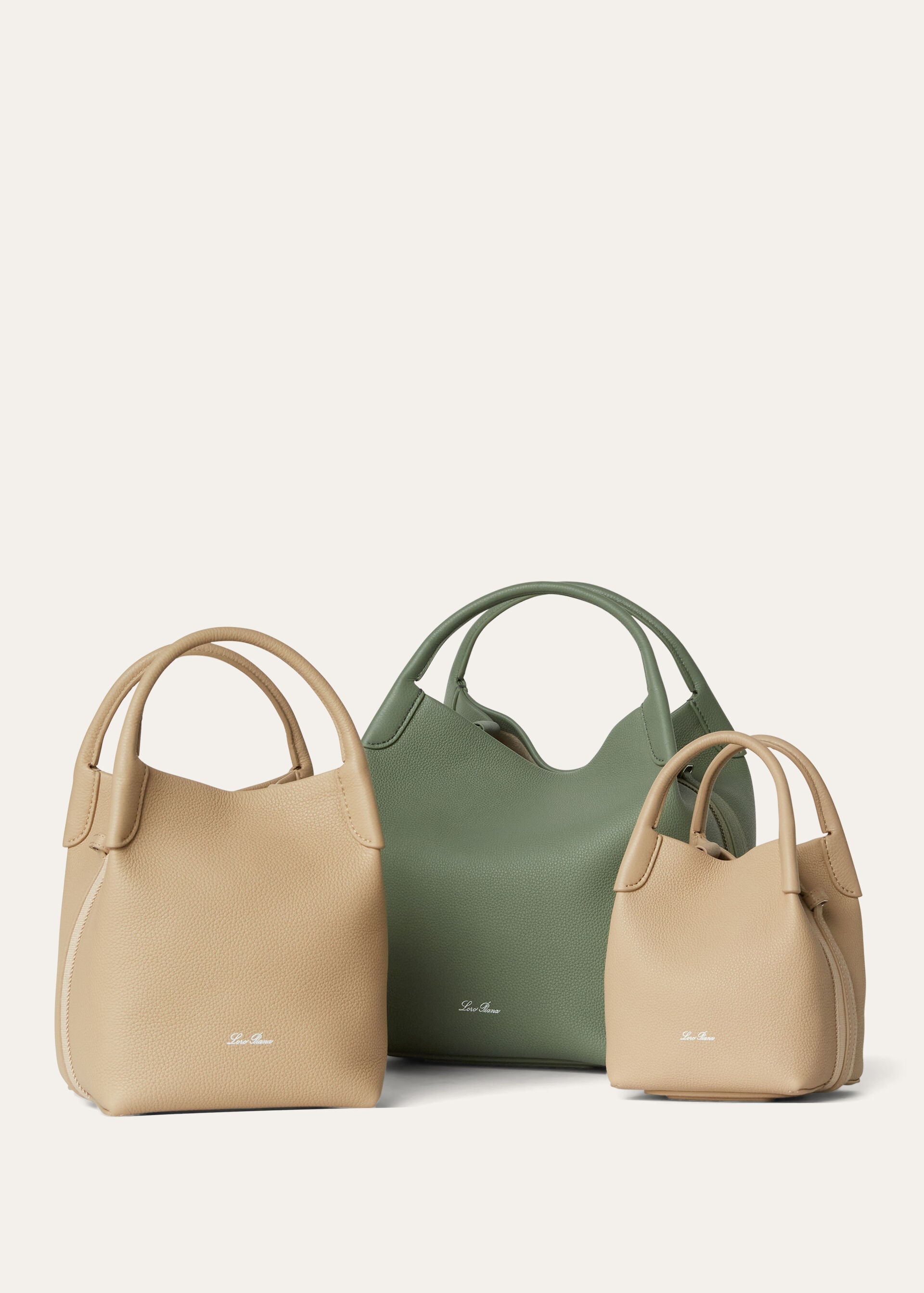 BALE SMALL FINE GRAINED LEATHER