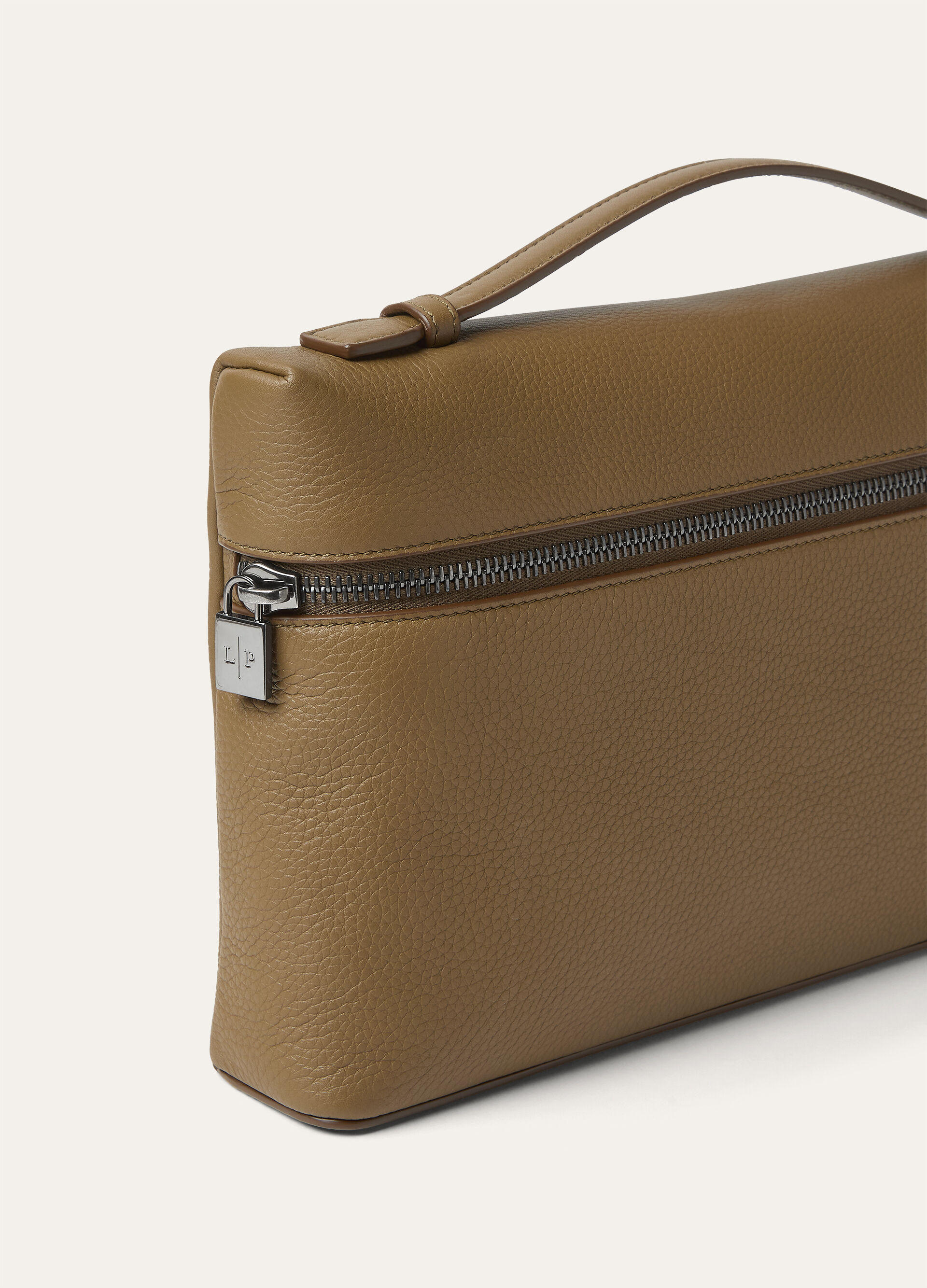 EXTRA POUCH L29 TENDER CALF