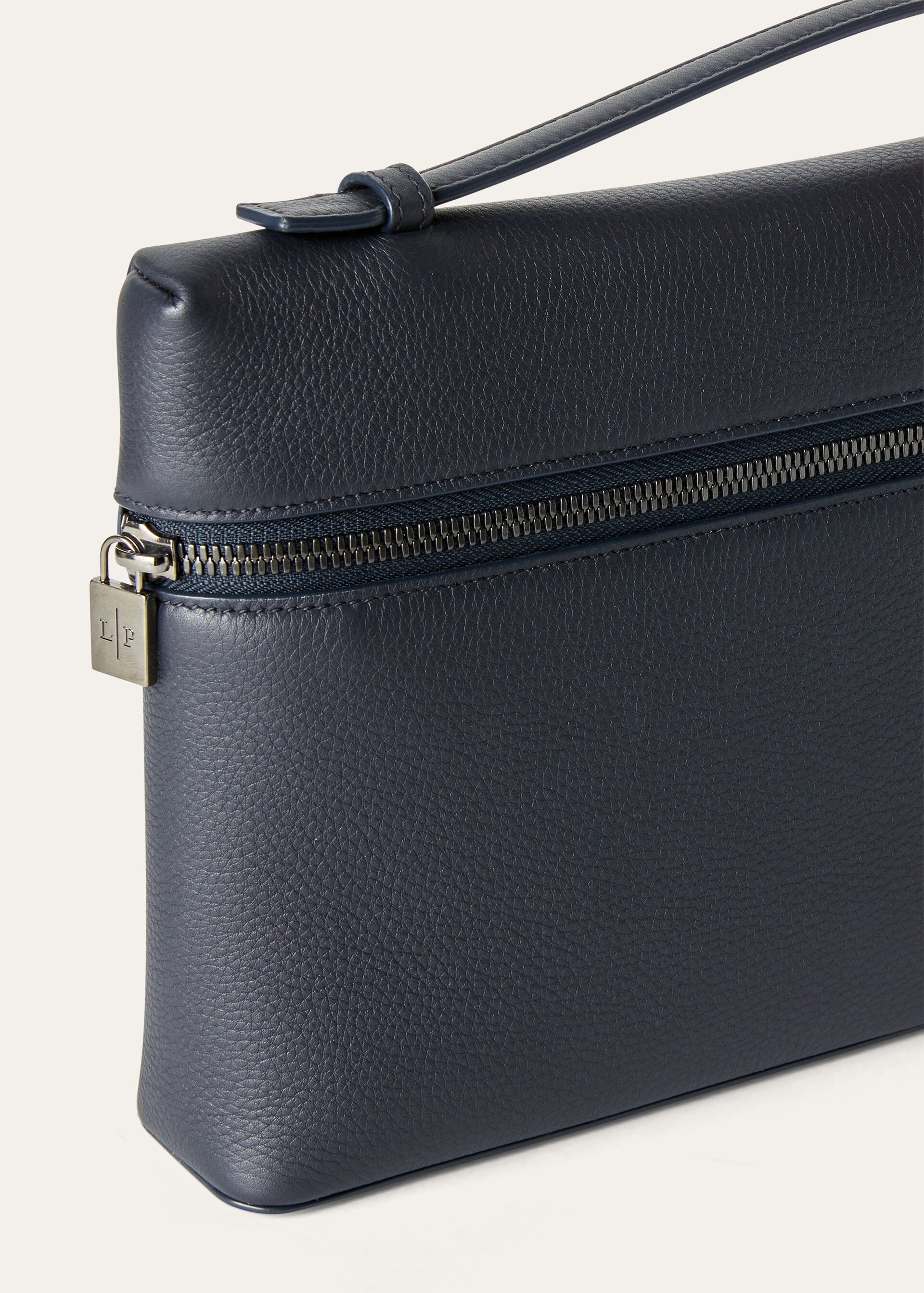EXTRA POUCH L29 TENDER CALF