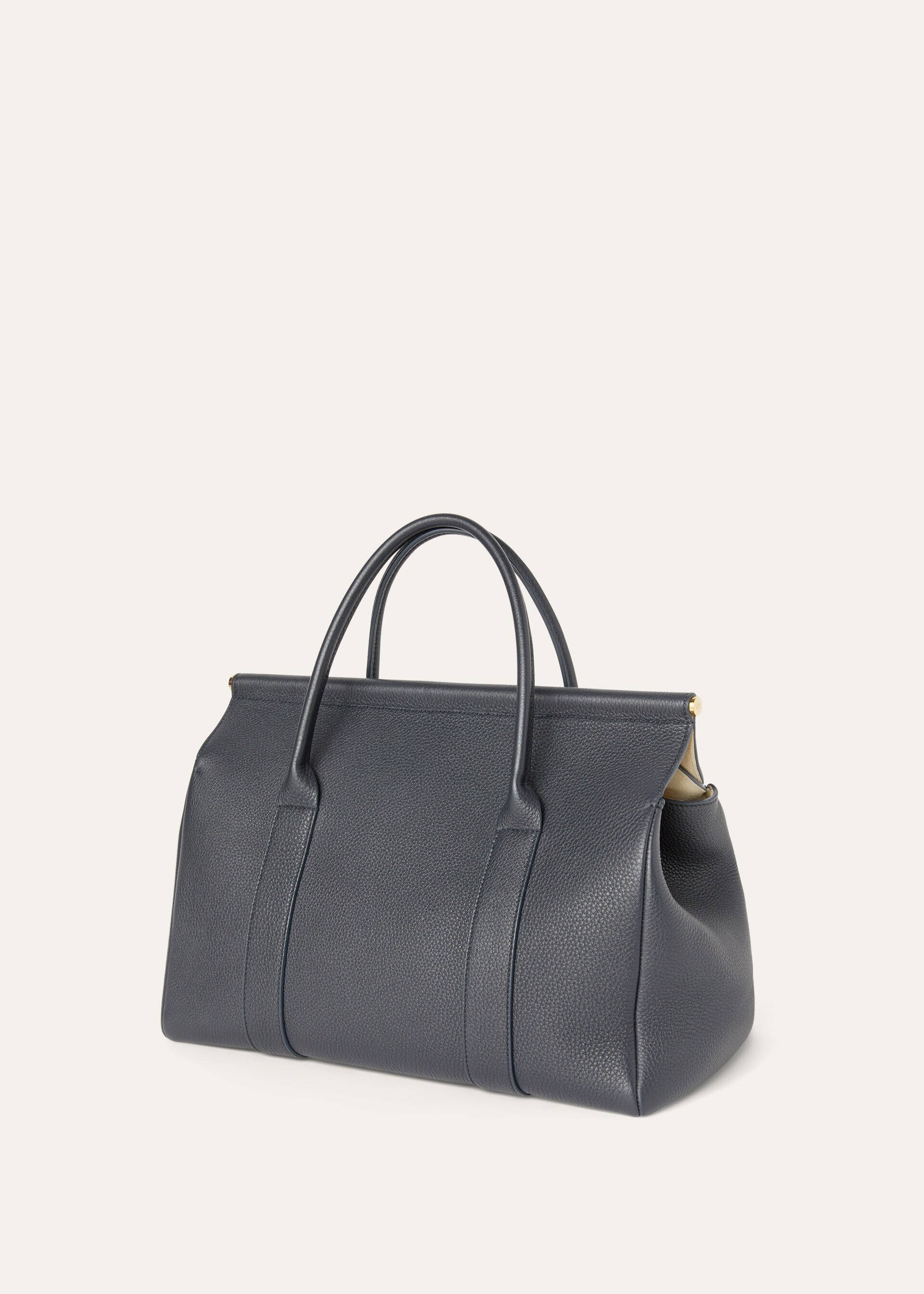 LOOM L32 FINE GRAINED LEATHER