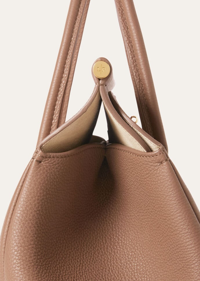 LOOM L32 FINE GRAINED LEATHER_FAN9610_D0Q9_NR_4
