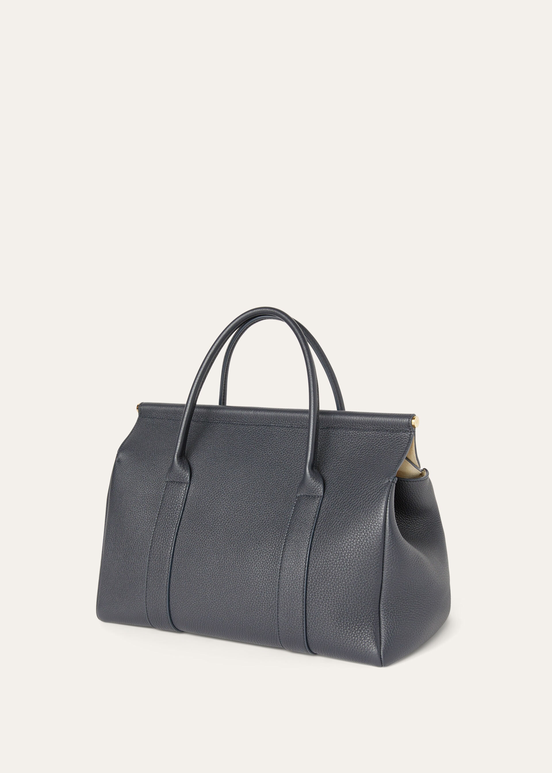 LOOM L32 FINE GRAINED LEATHER