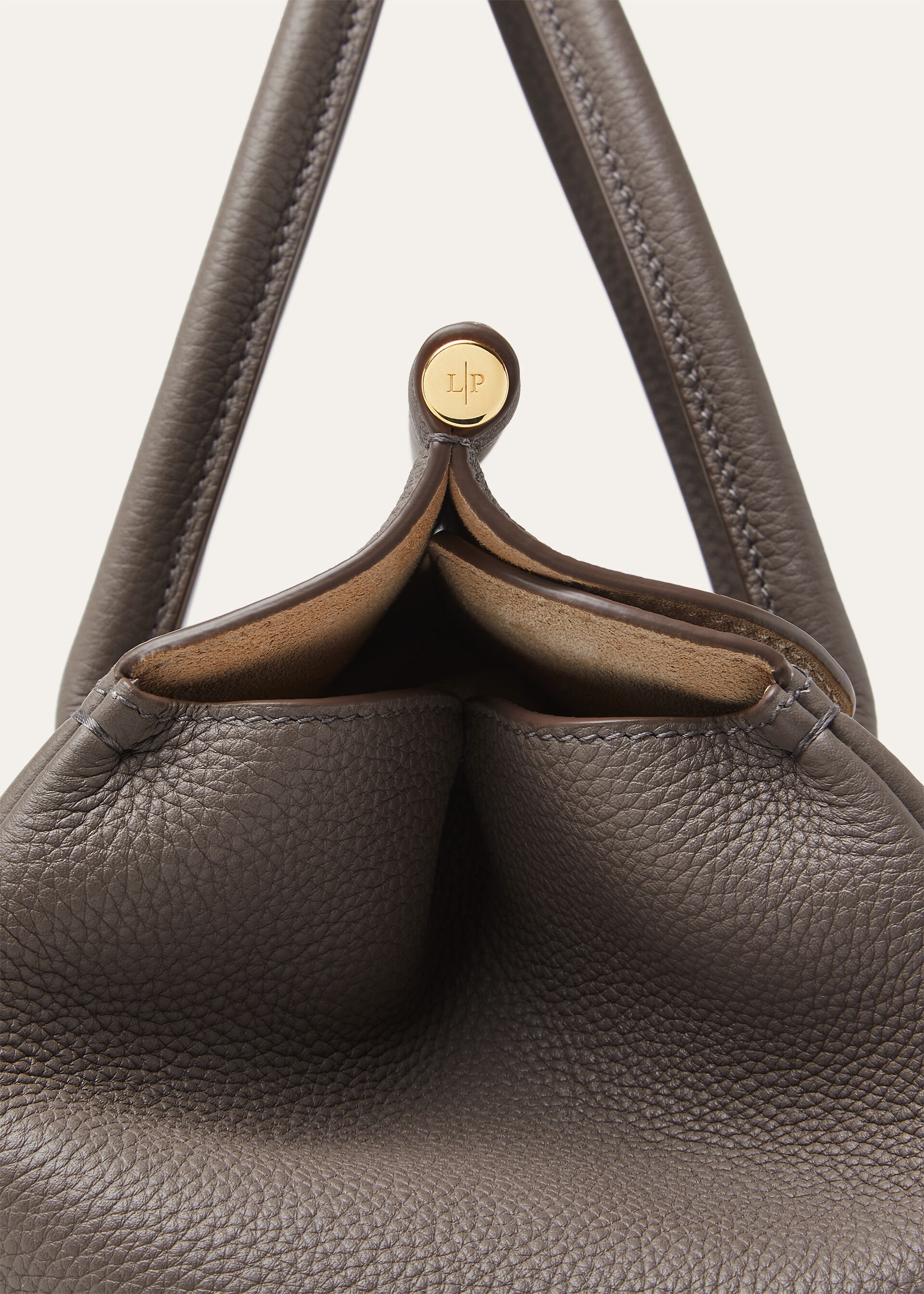 LOOM L32 FINE GRAINED LEATHER