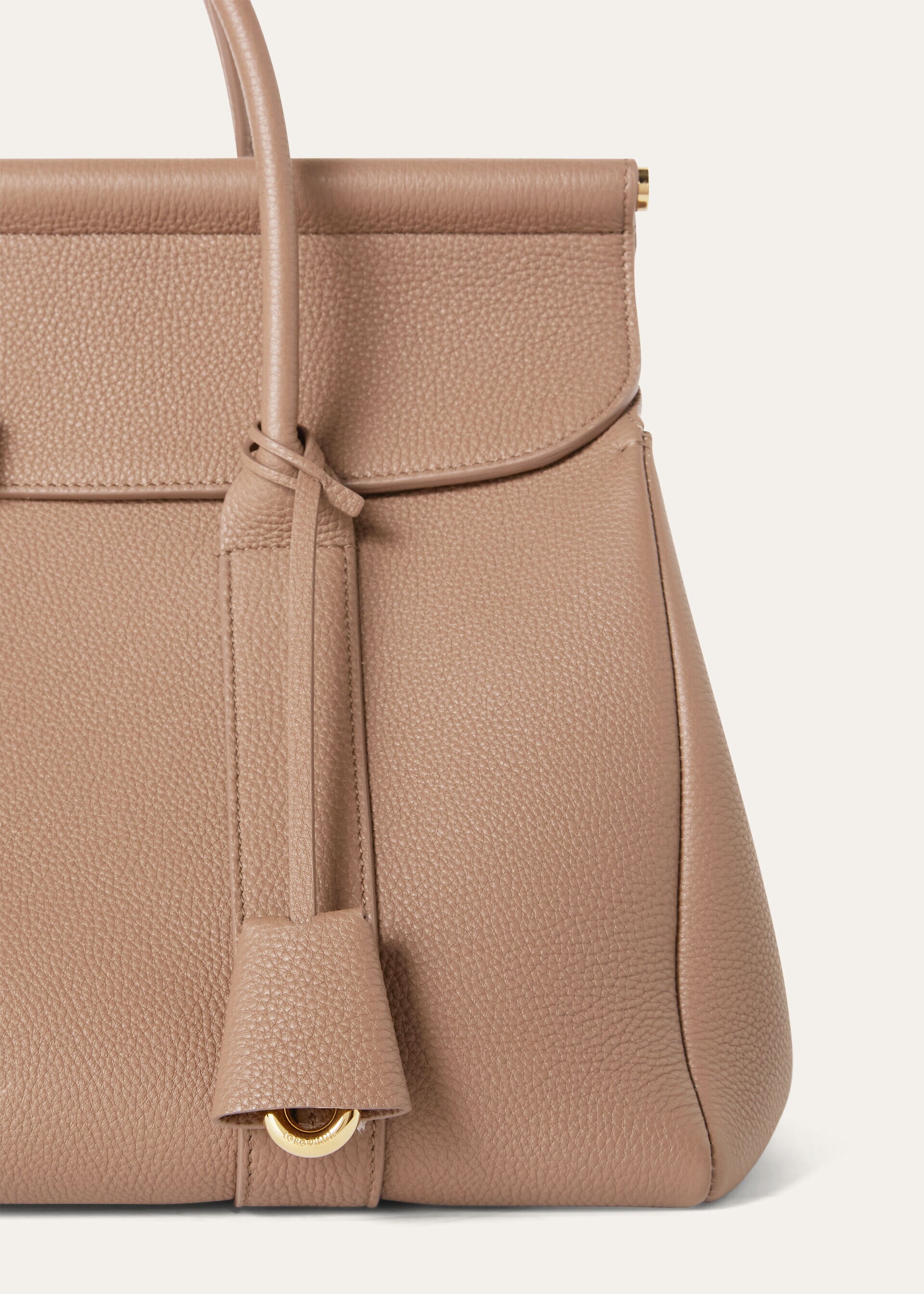 LOOM L32 FINE GRAINED LEATHER