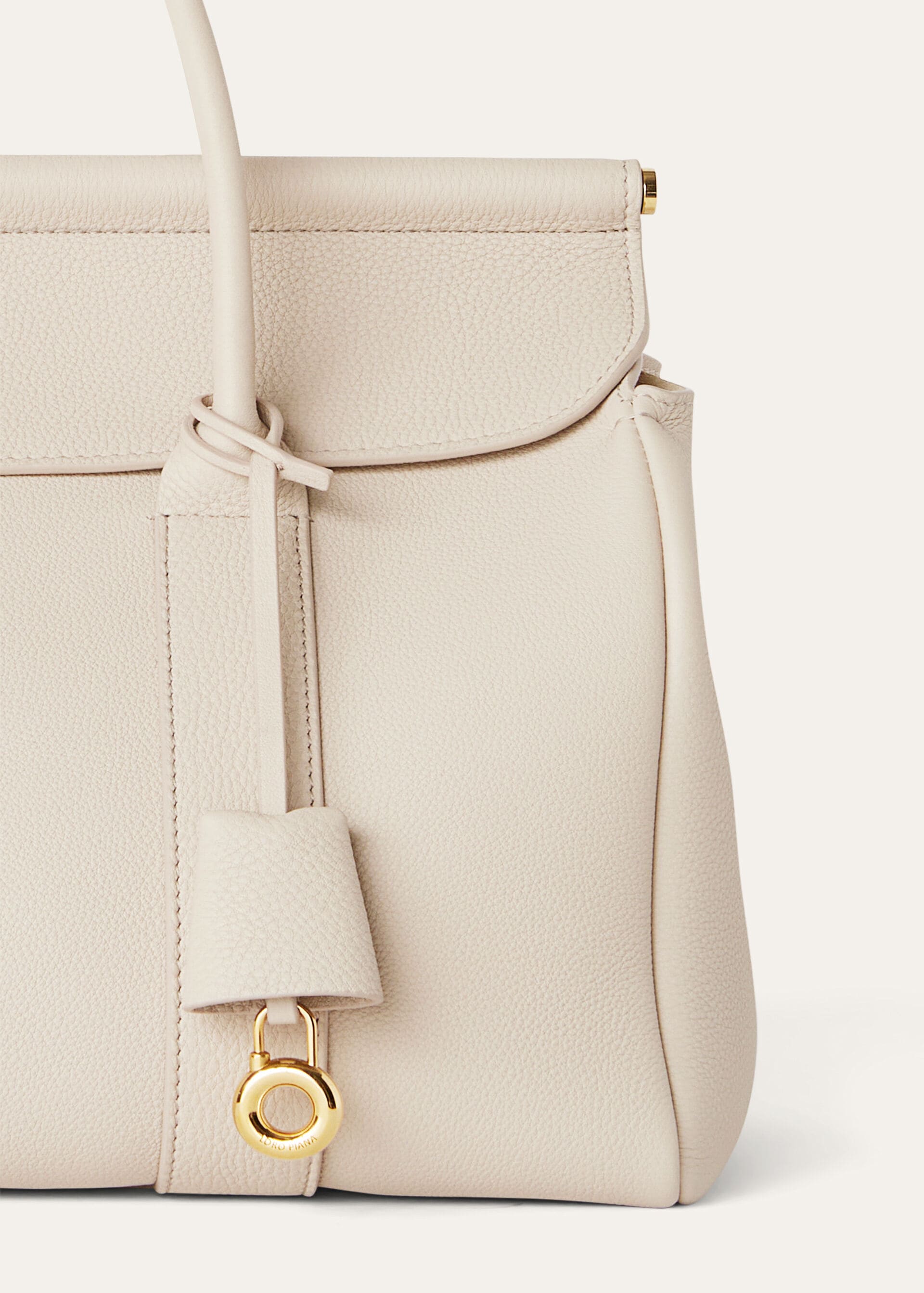 LOOM L32 FINE GRAINED LEATHER