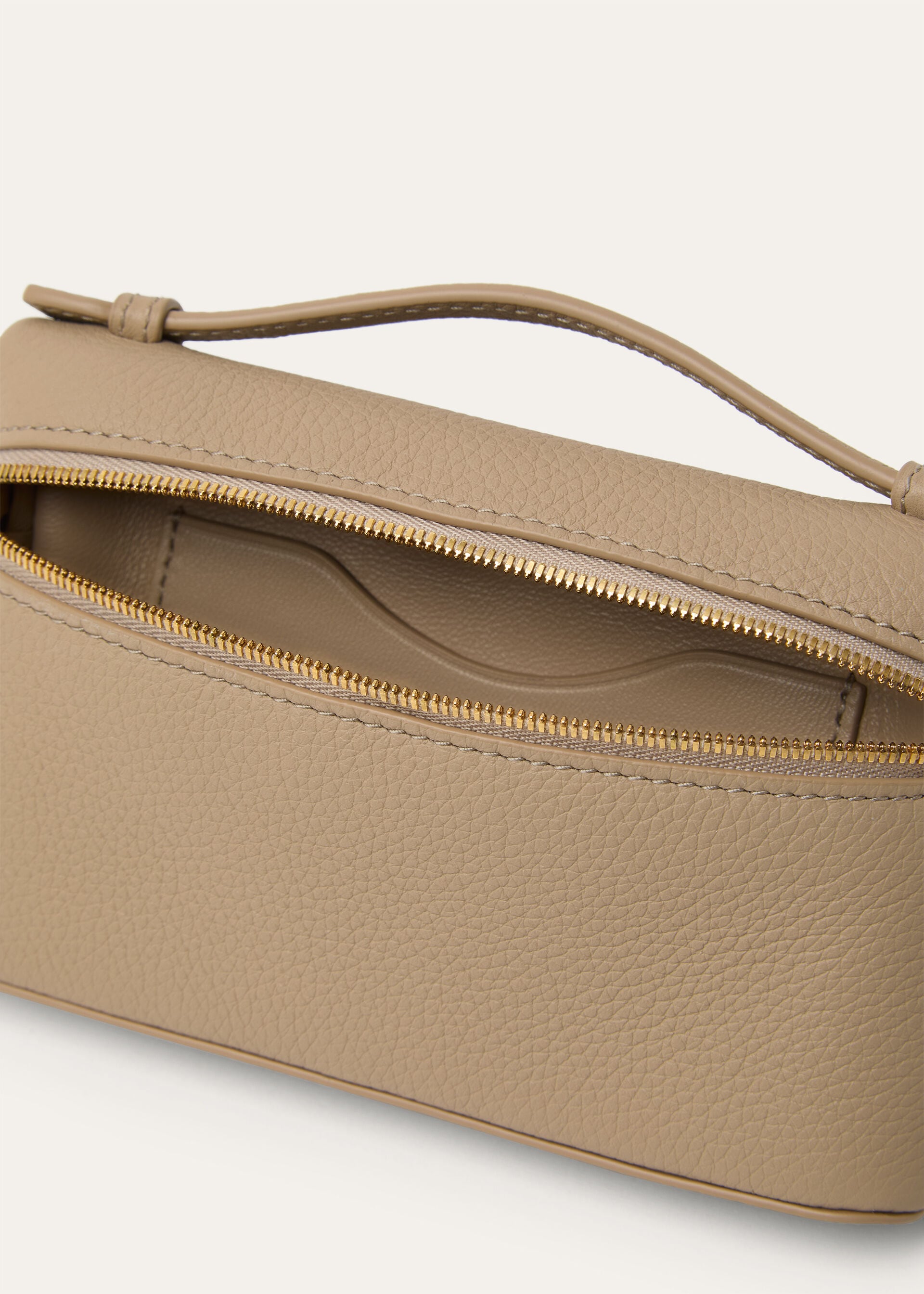 EXTRA POCKET MINI POUCH TENDER CALF