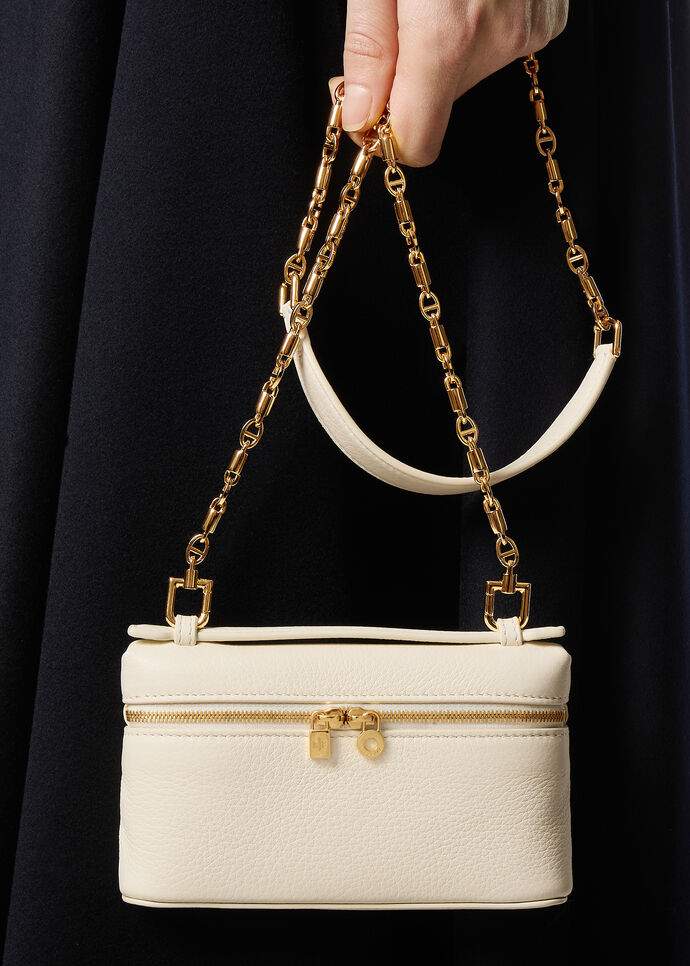 EXTRA POCKET MINI POUCH TENDER CALF               _FAN9867_108U_NR_2