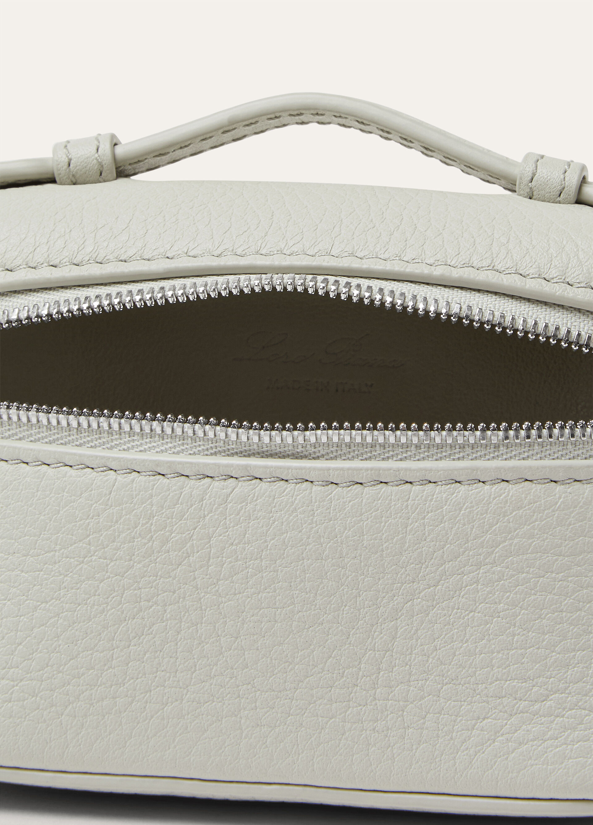 EXTRA POCKET CHARM TENDER CALF