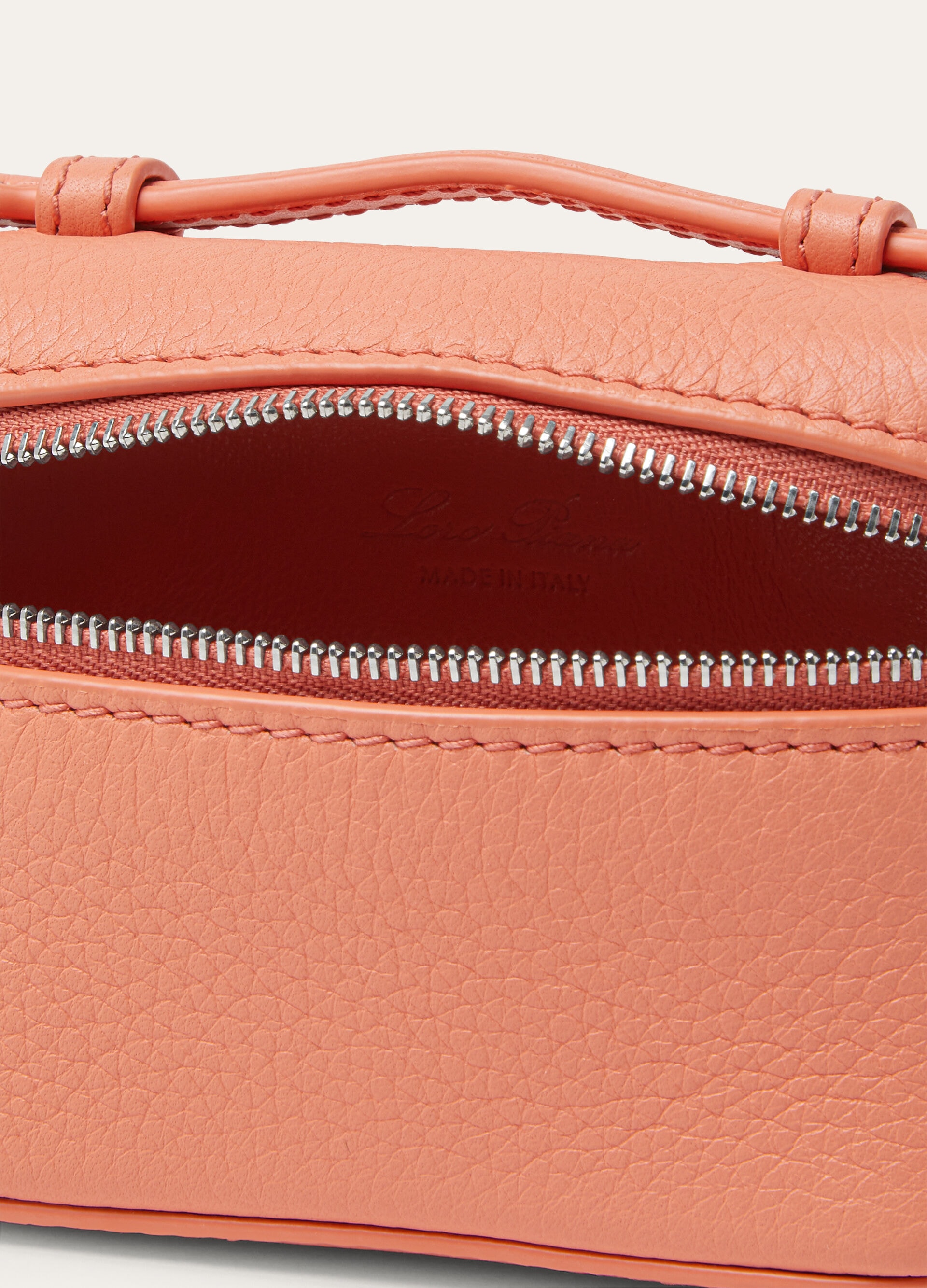 EXTRA POCKET CHARM TENDER CALF