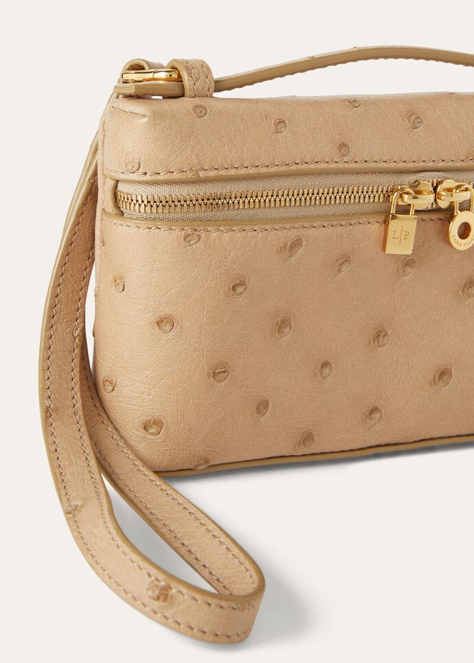 EXTRA POCKET MINI POUCH OSTRICH SADDLE FINISH_FAN9926_D331_NR_2