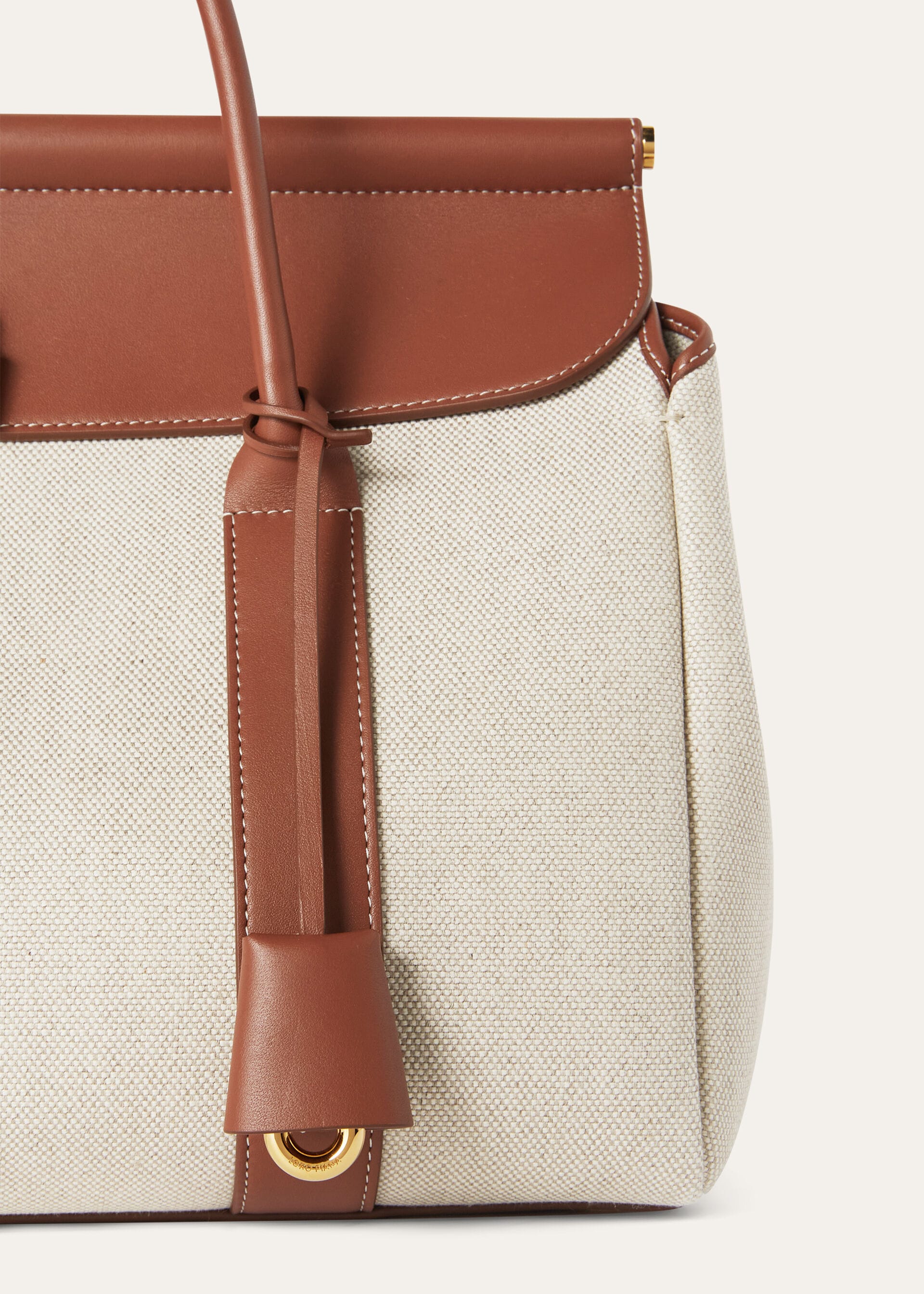 LOOM L32 NATURAL CANVAS ROUNDED CALF