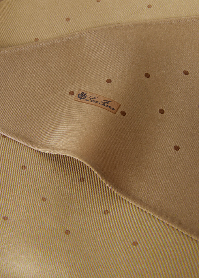 TRIANGLE SILK POIS_FAO1073_T1I5_NR_3