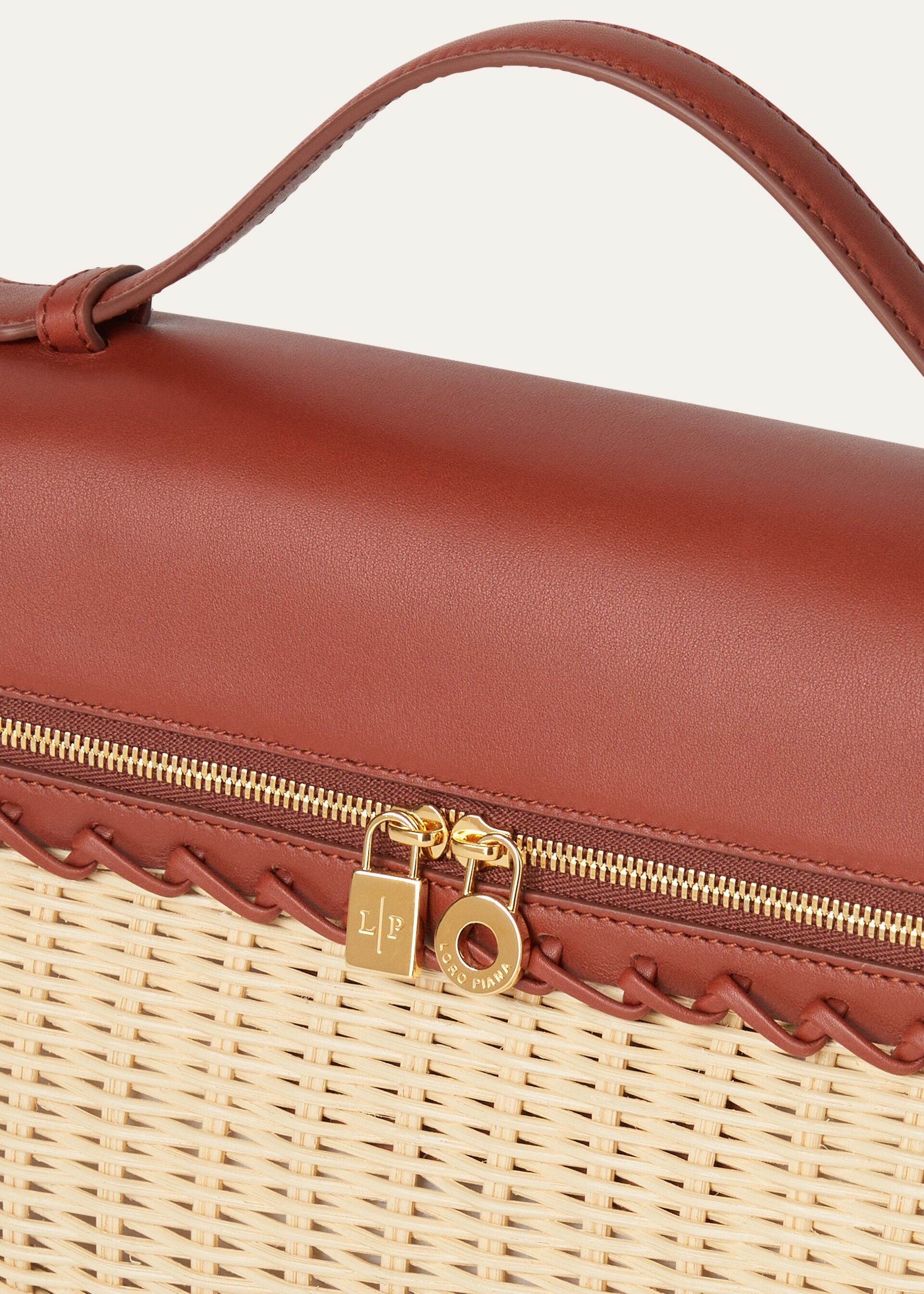 EXTRA POCKET L27 WICKER/ROUNDED CALF