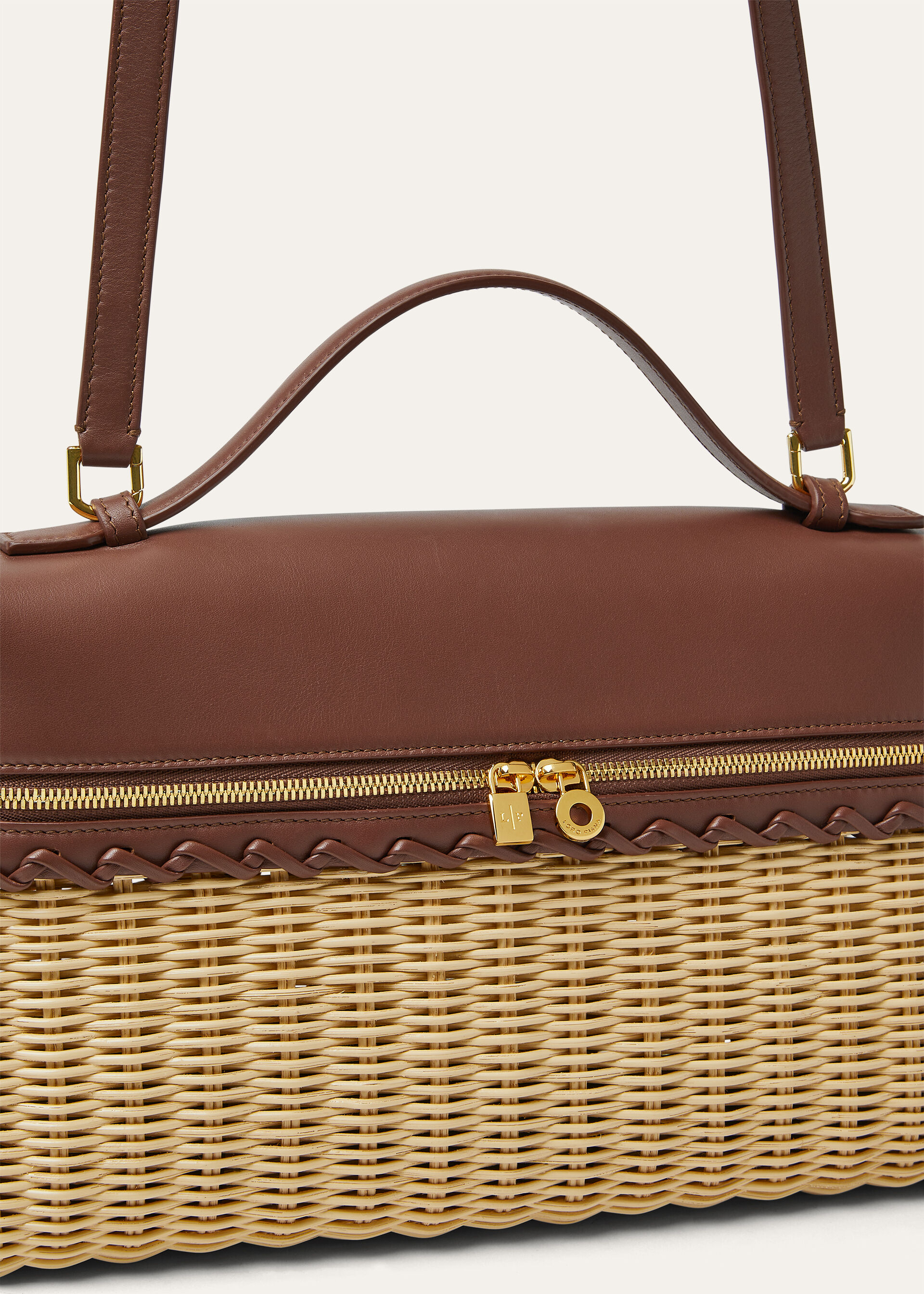 EXTRA POCKET L27 WICKER/ROUNDED CALF