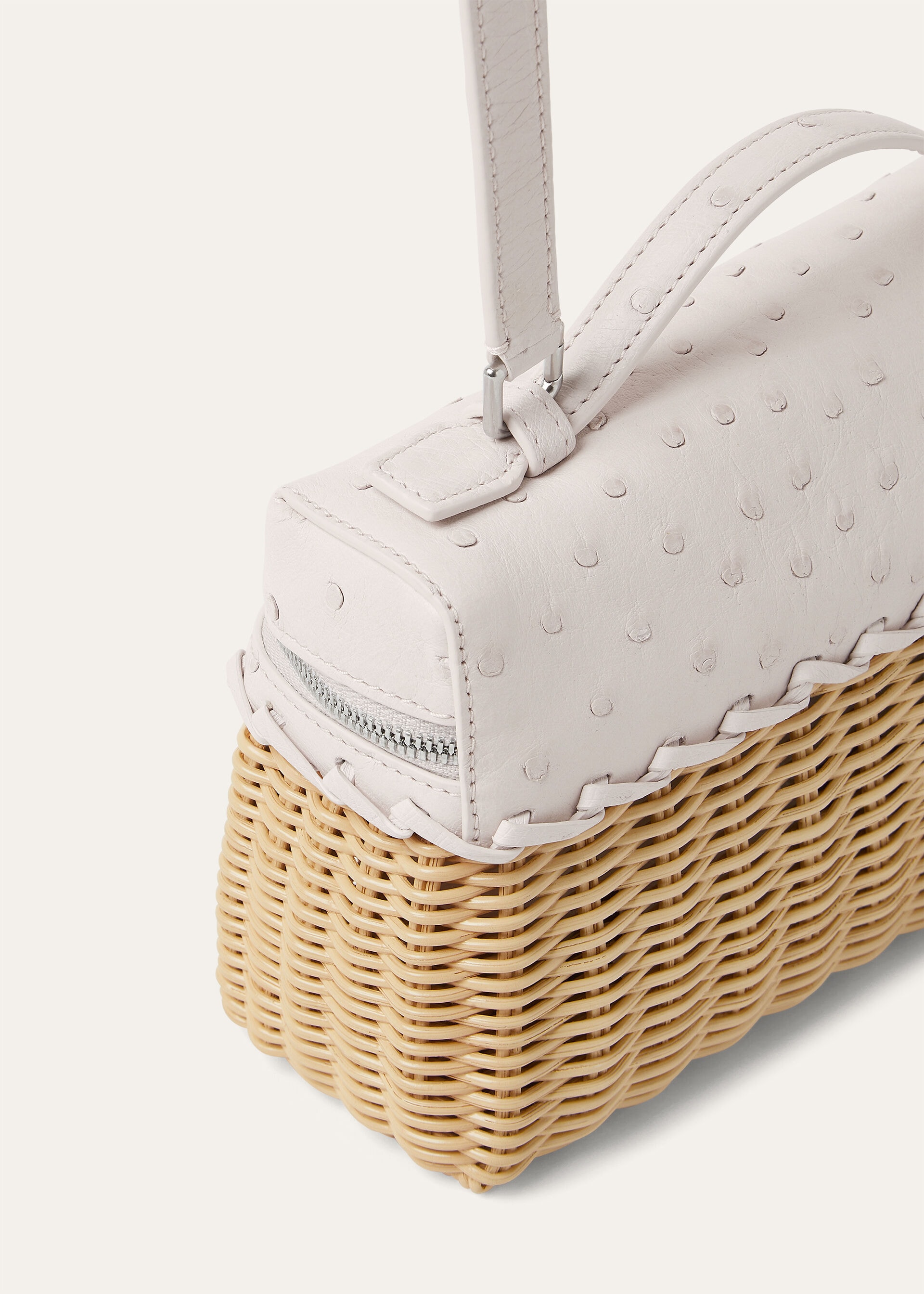 EXTRA POCKET L19 EAST WEST WICKER/OSTR.SAD. FINISH