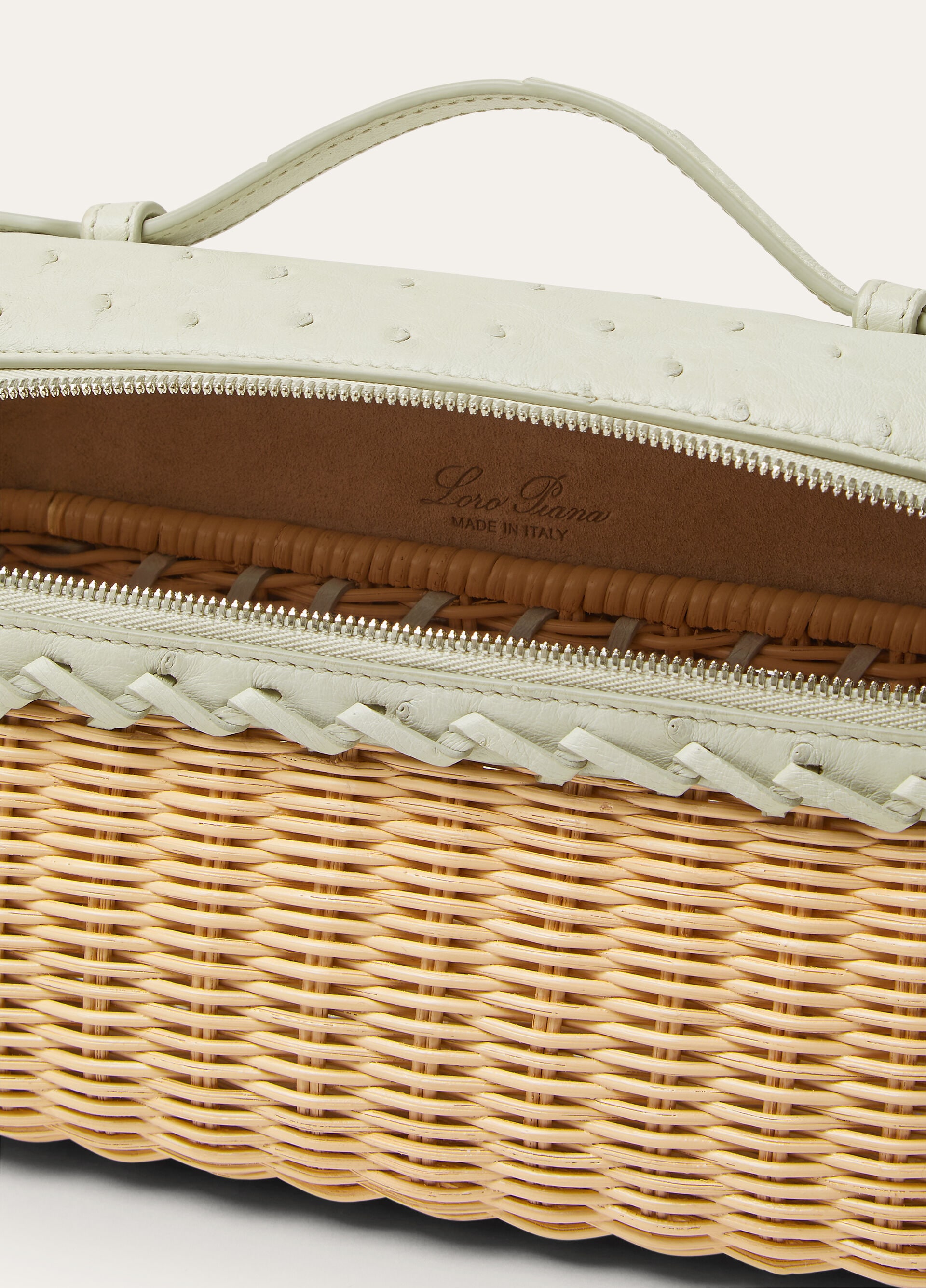 EXTRA POCKET L19 EAST WEST WICKER/OSTR.SAD. FINISH