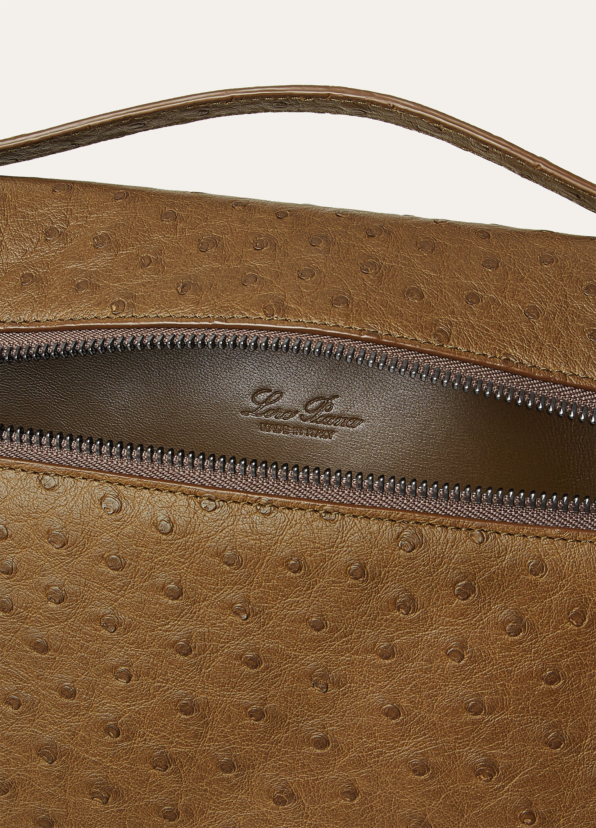 EXTRA POUCH L29 OSTRICH SADDLE FINISH