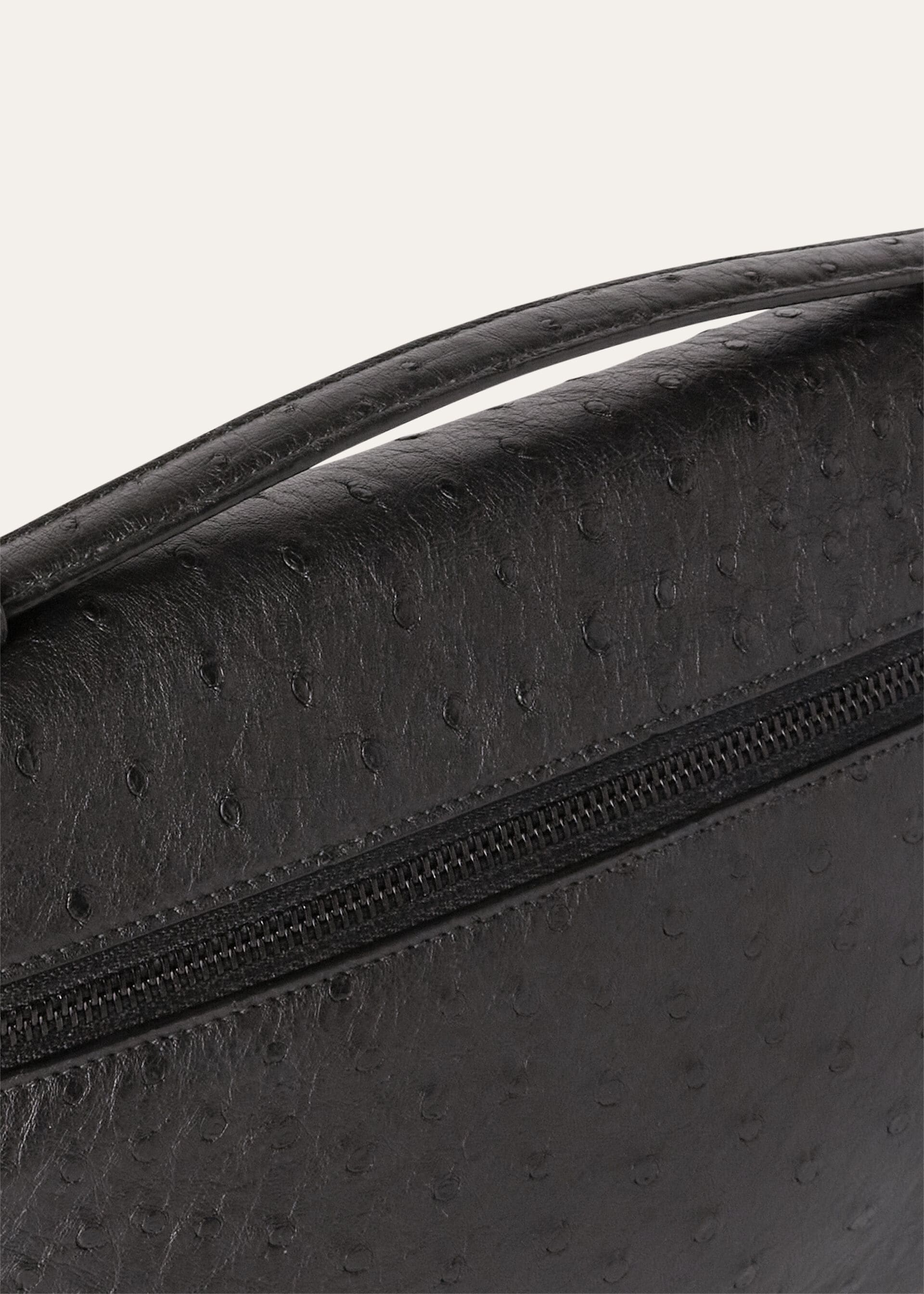 EXTRA POUCH L29 OSTRICH SADDLE FINISH
