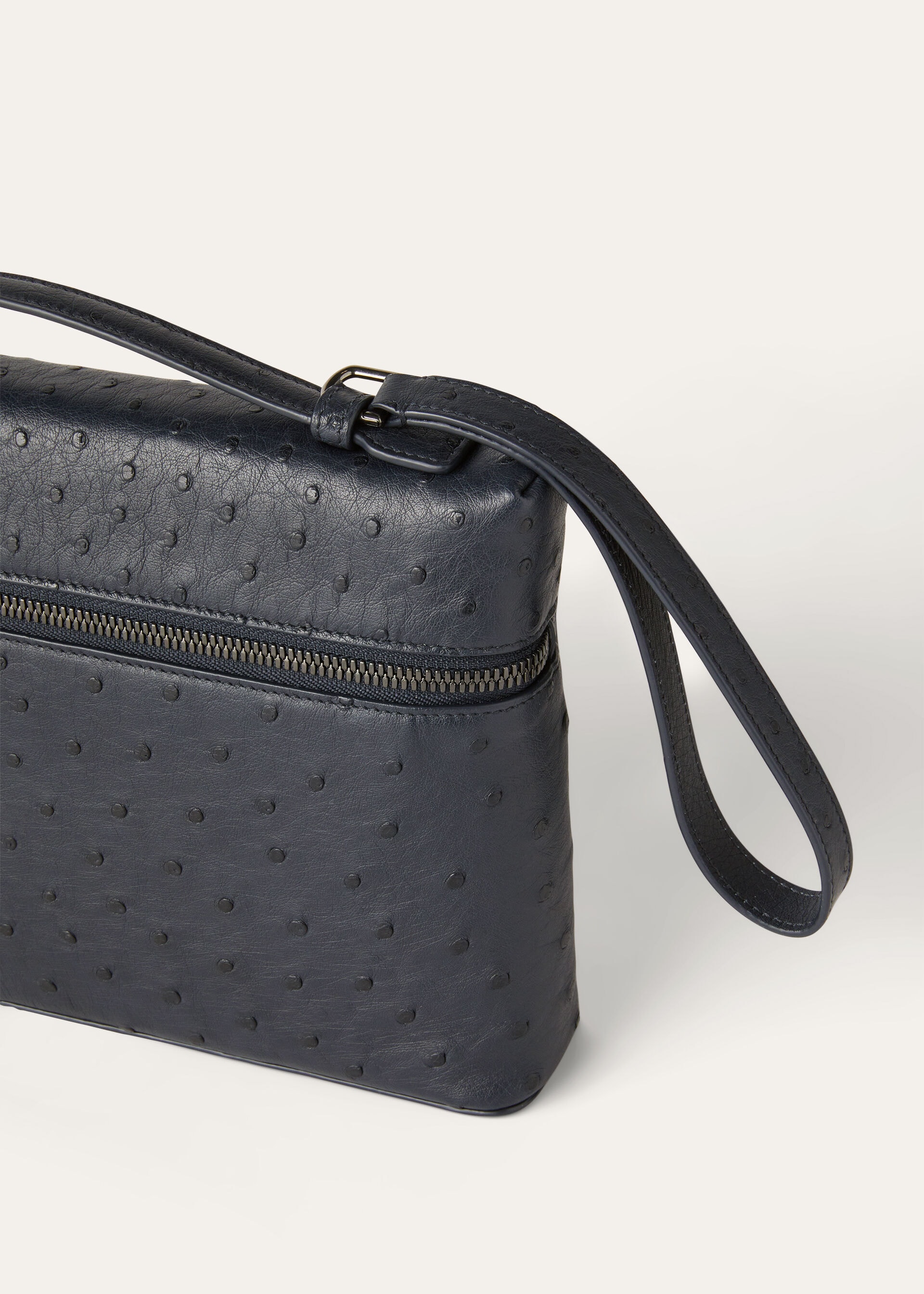 EXTRA POUCH L29 OSTRICH SADDLE FINISH
