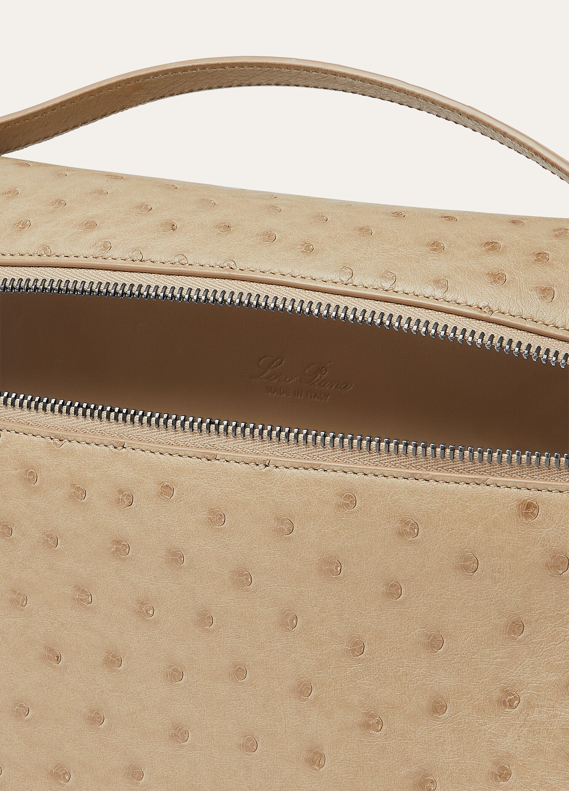 EXTRA POUCH L29 OSTRICH SADDLE FINISH