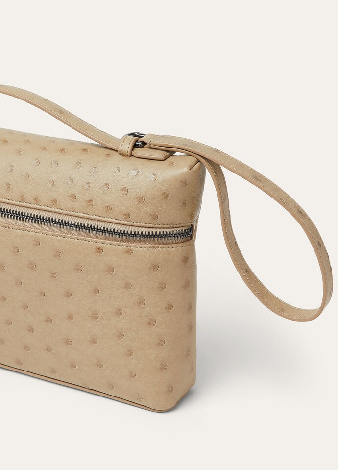 EXTRA POUCH L29 OSTRICH SADDLE FINISH_FAO1203_D0UC_NR_4