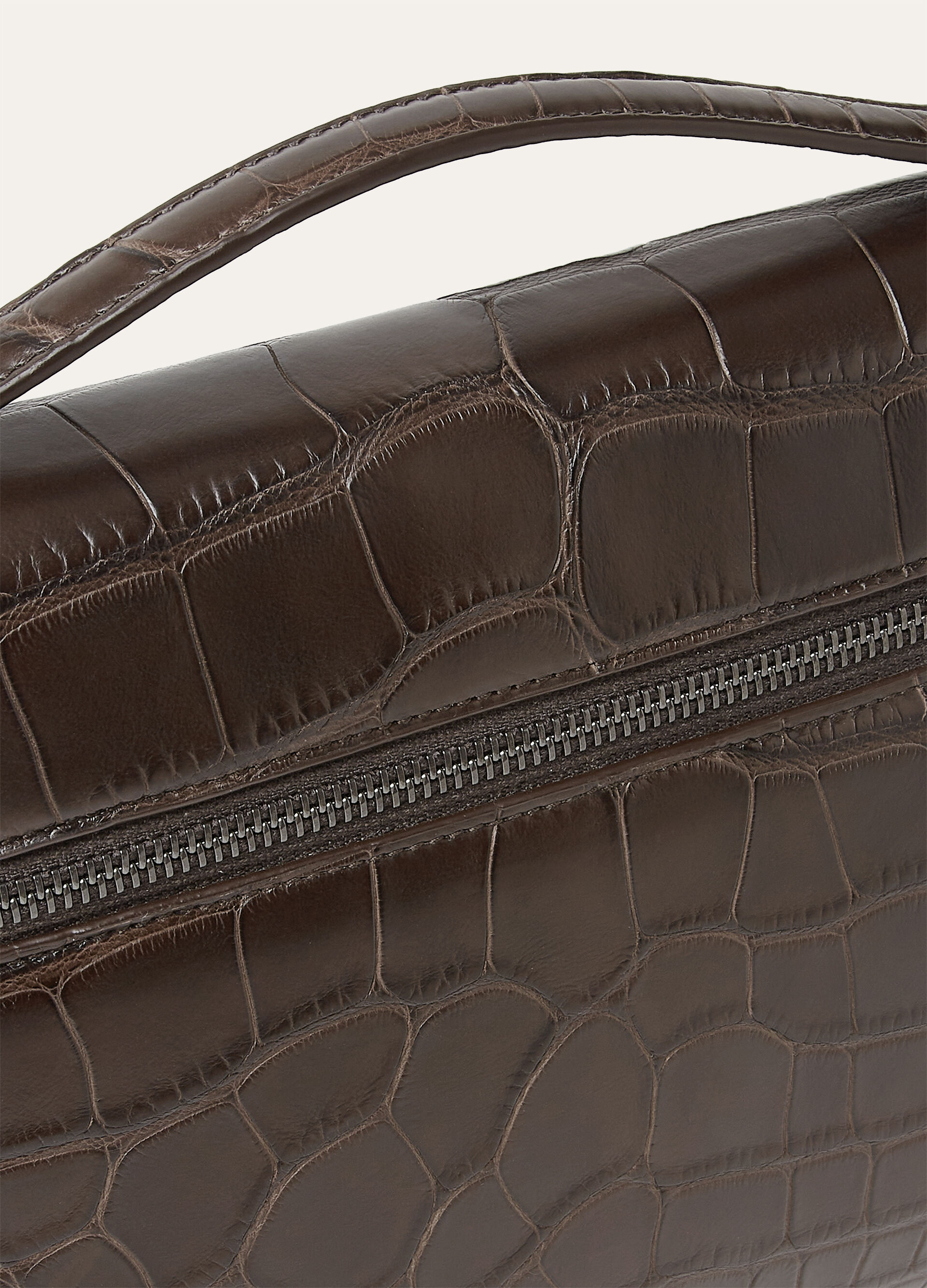 EXTRA POUCH L29 SOFT MATT ALLIGATOR