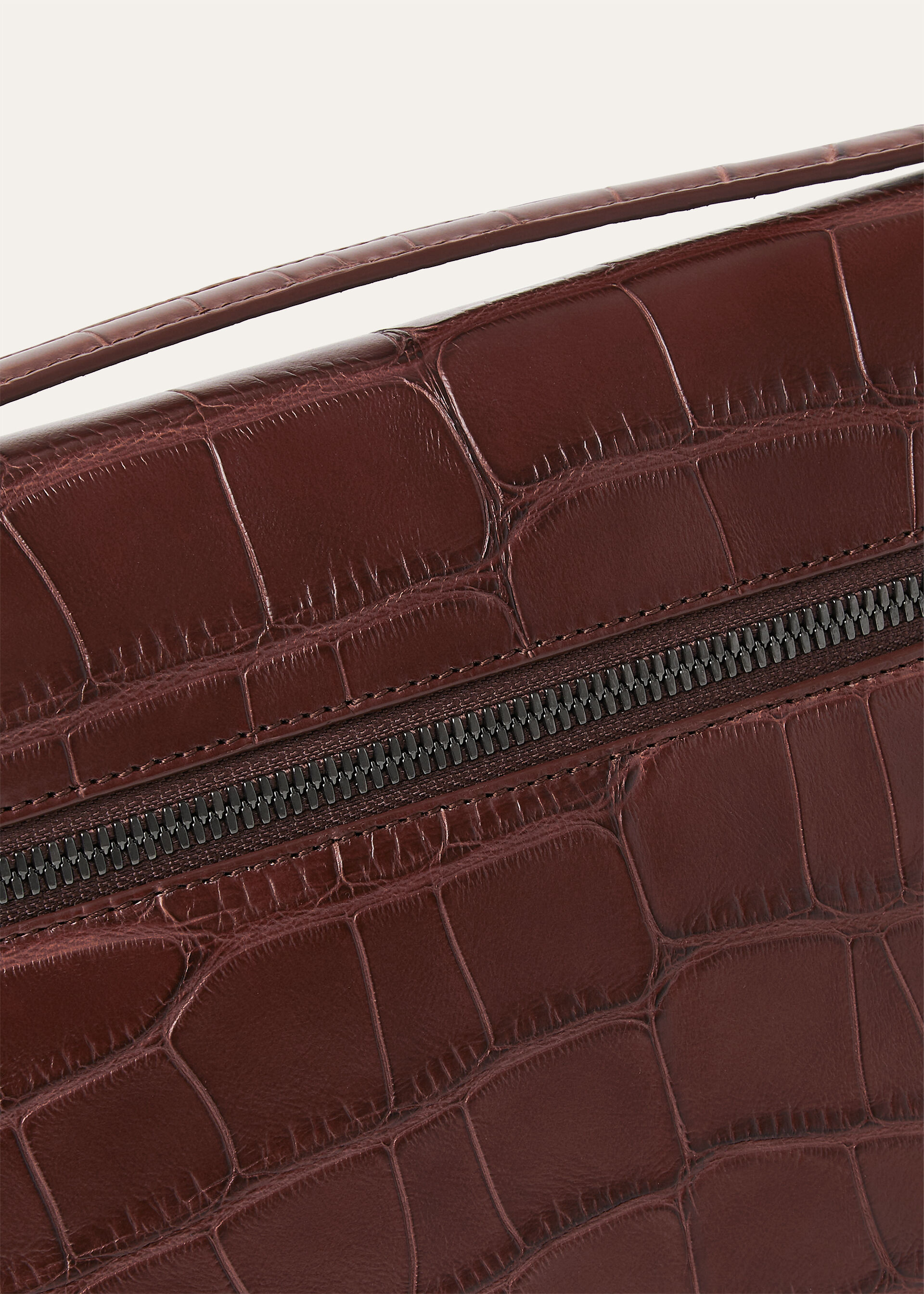 EXTRA POUCH L29 SOFT MATT ALLIGATOR