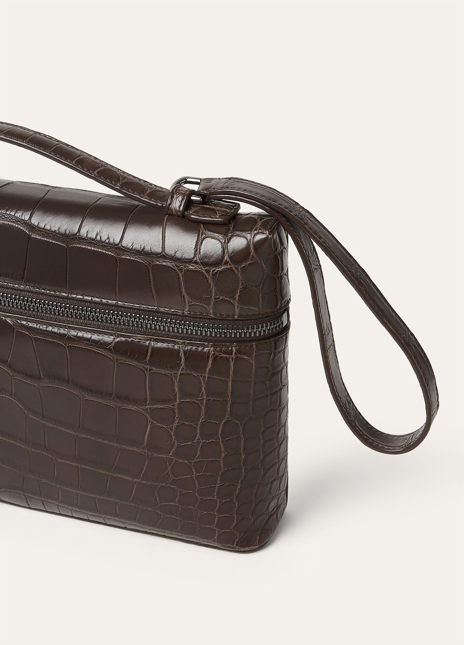 EXTRA POUCH L29 SOFT MATT ALLIGATOR