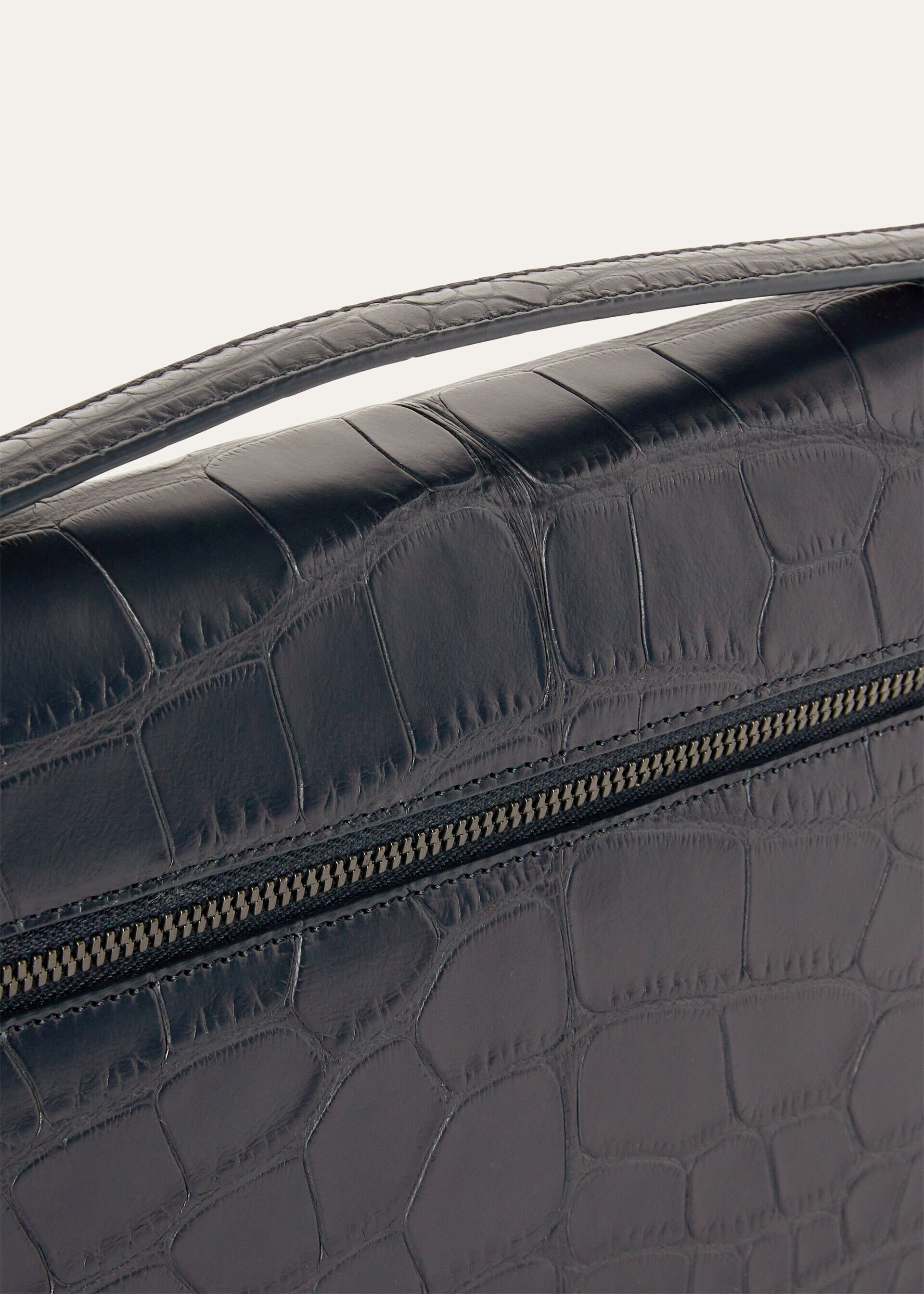 EXTRA POUCH L29 SOFT MATT ALLIGATOR