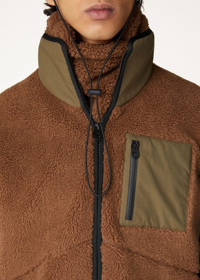 ANDER GILET CURLY CASHFUR_FAO2126_HB03_2