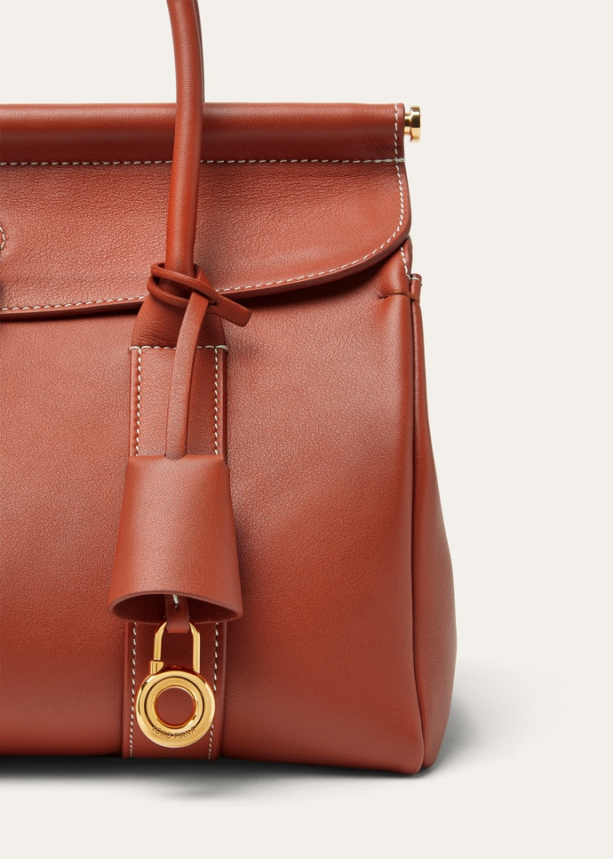 LOOM L25 ROUNDED LEATHER_FAO2130_L0EB_NR_7