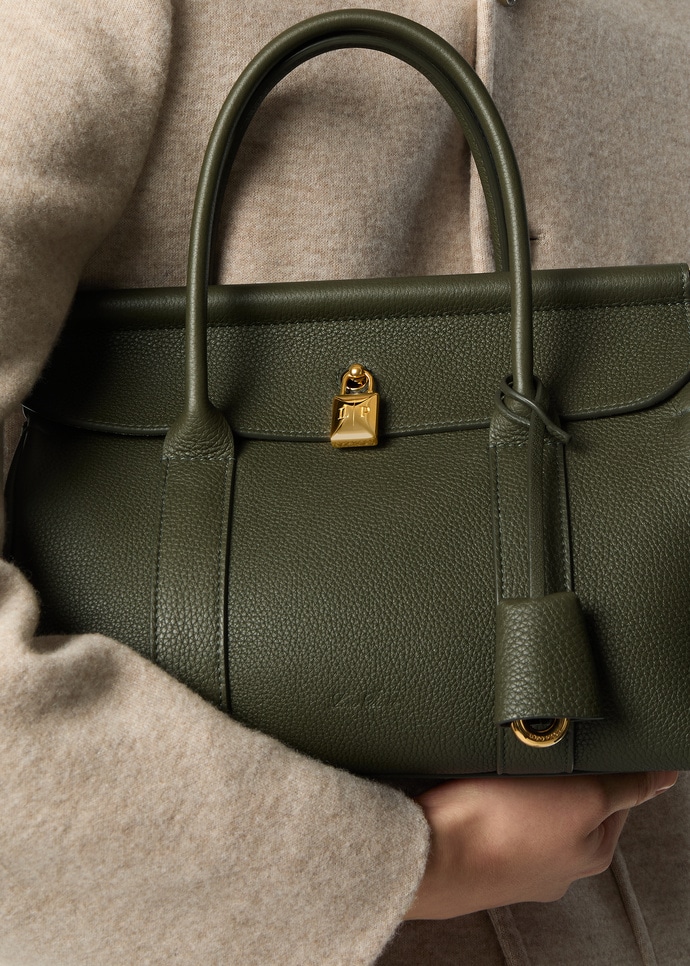 LOOM L25 FINE GRAINED LEATHER_FAO2680_51AW_NR_1