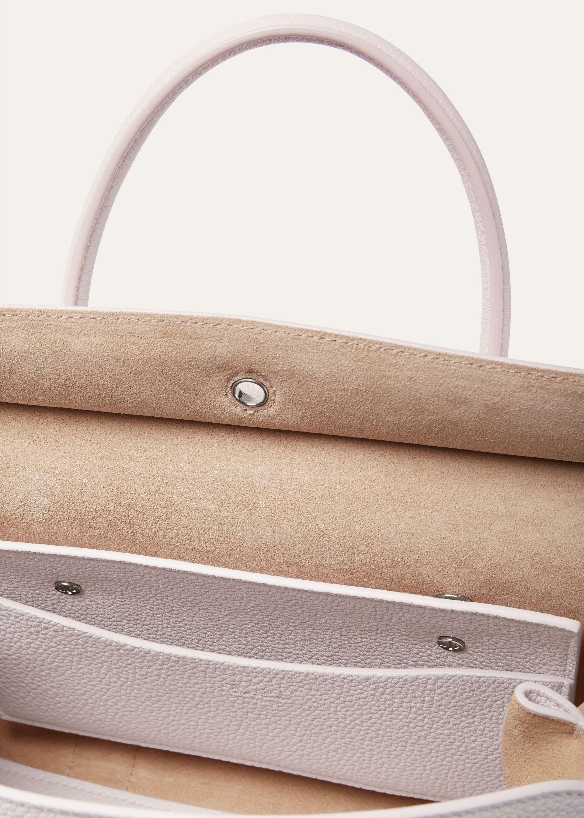 LOOM L25 FINE GRAINED LEATHER