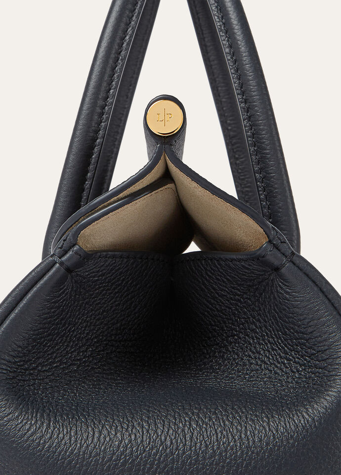 LOOM L25 FINE GRAINED LEATHER_FAO2680_W1B4_NR_3