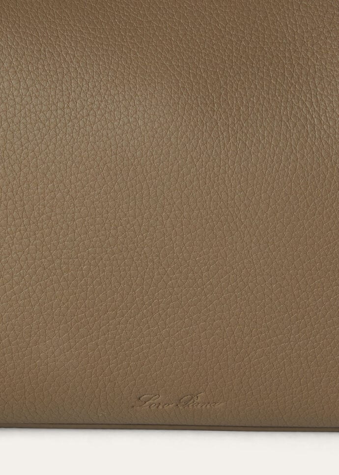 EXTRA TRAVEL POUCH MEDIUM TENDER CALF_FAO3204_D0QL_NR_3