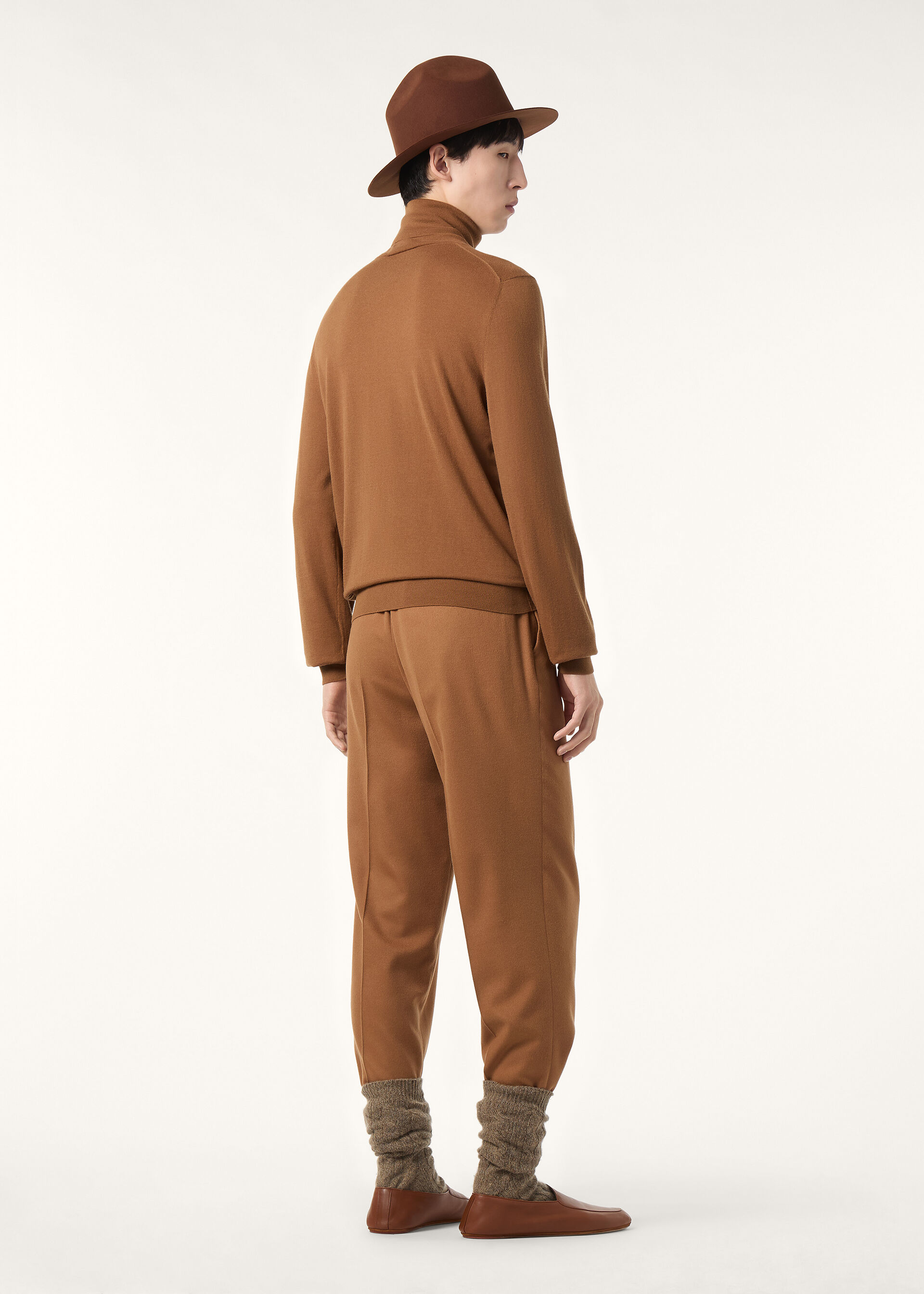 VICUNA ICONIC TURTLENECK SWEATER GG 18