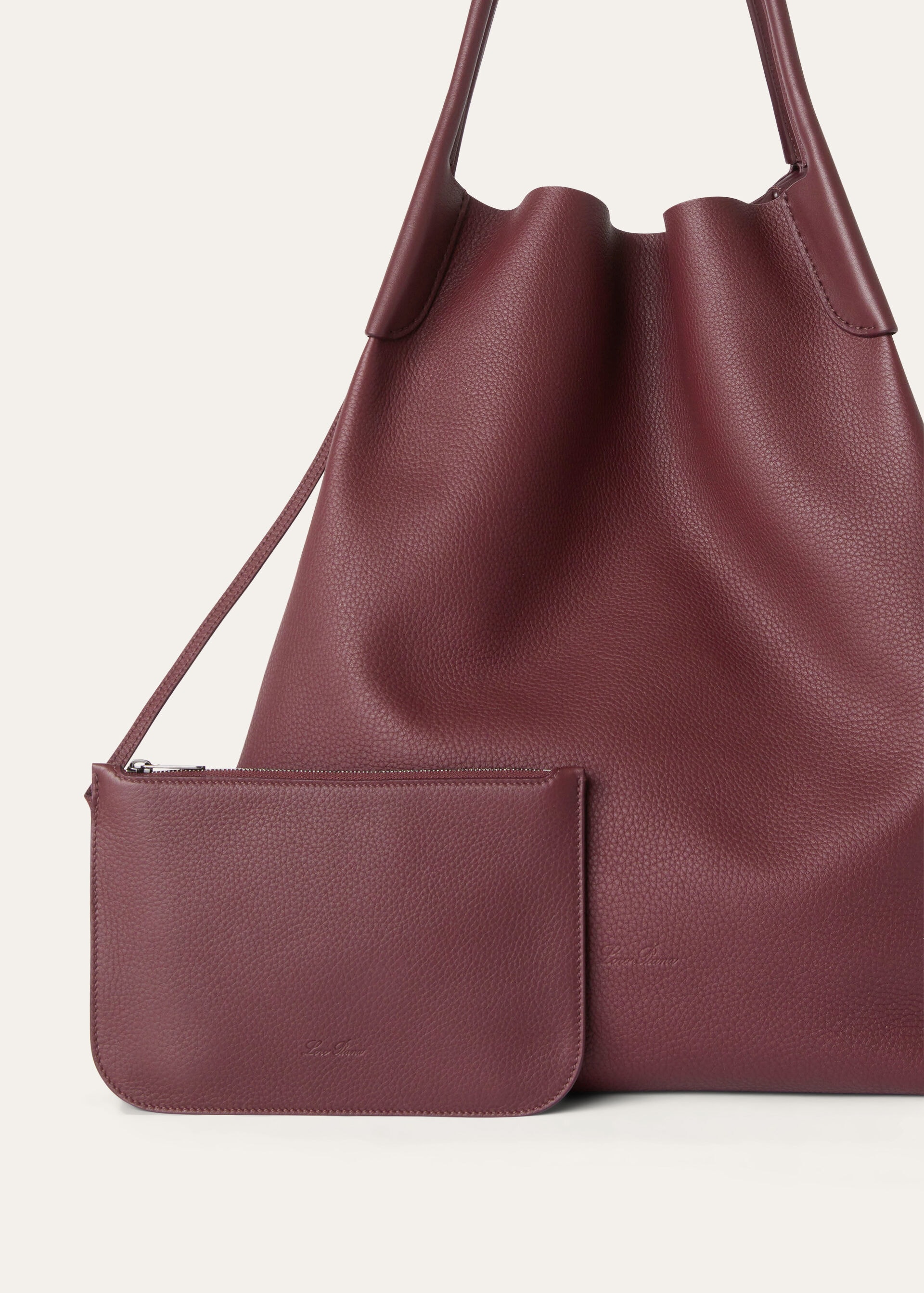 BALE HOBO EXTRA LARGE TENDER CALF