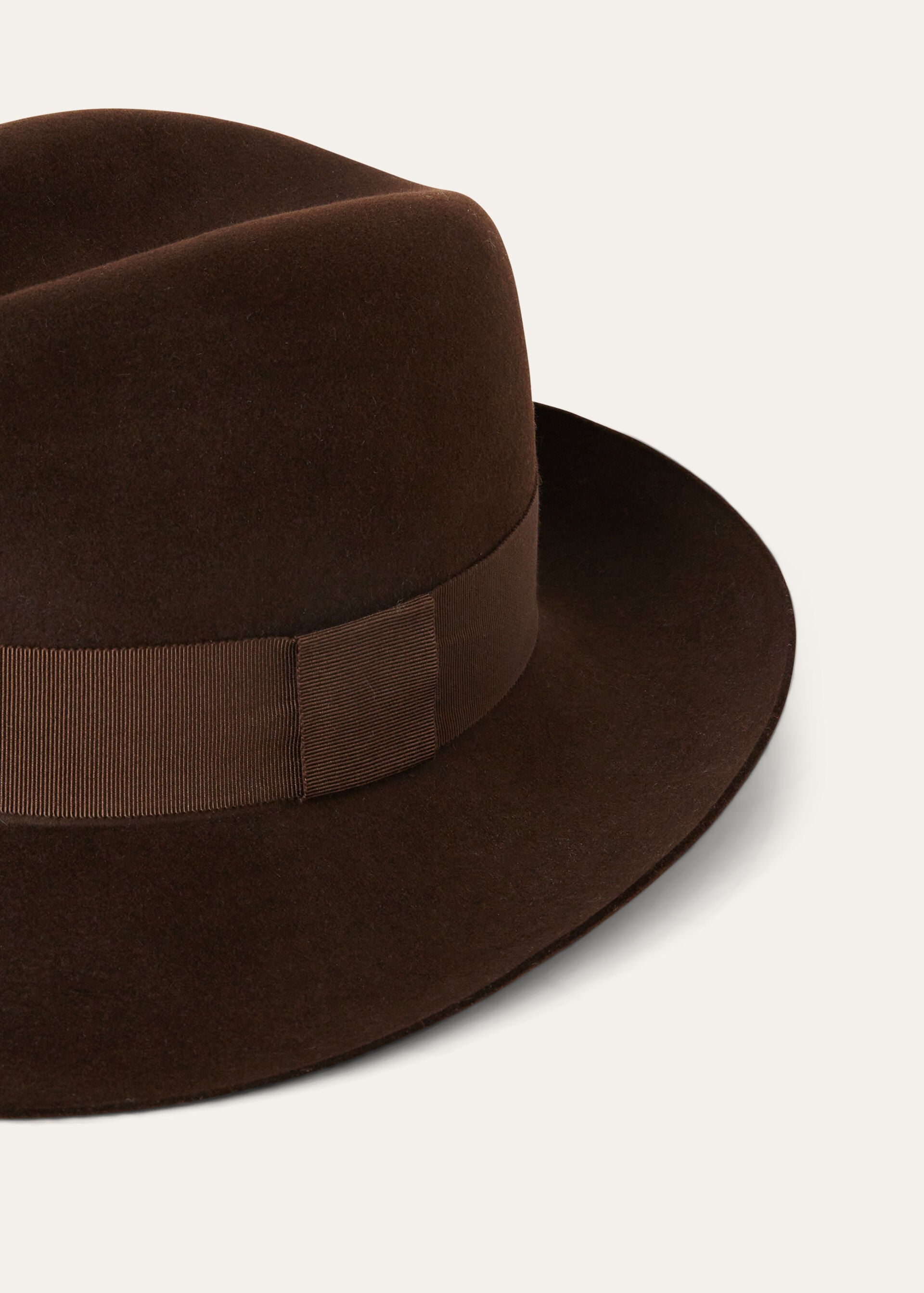 PIER HAT MY FELT