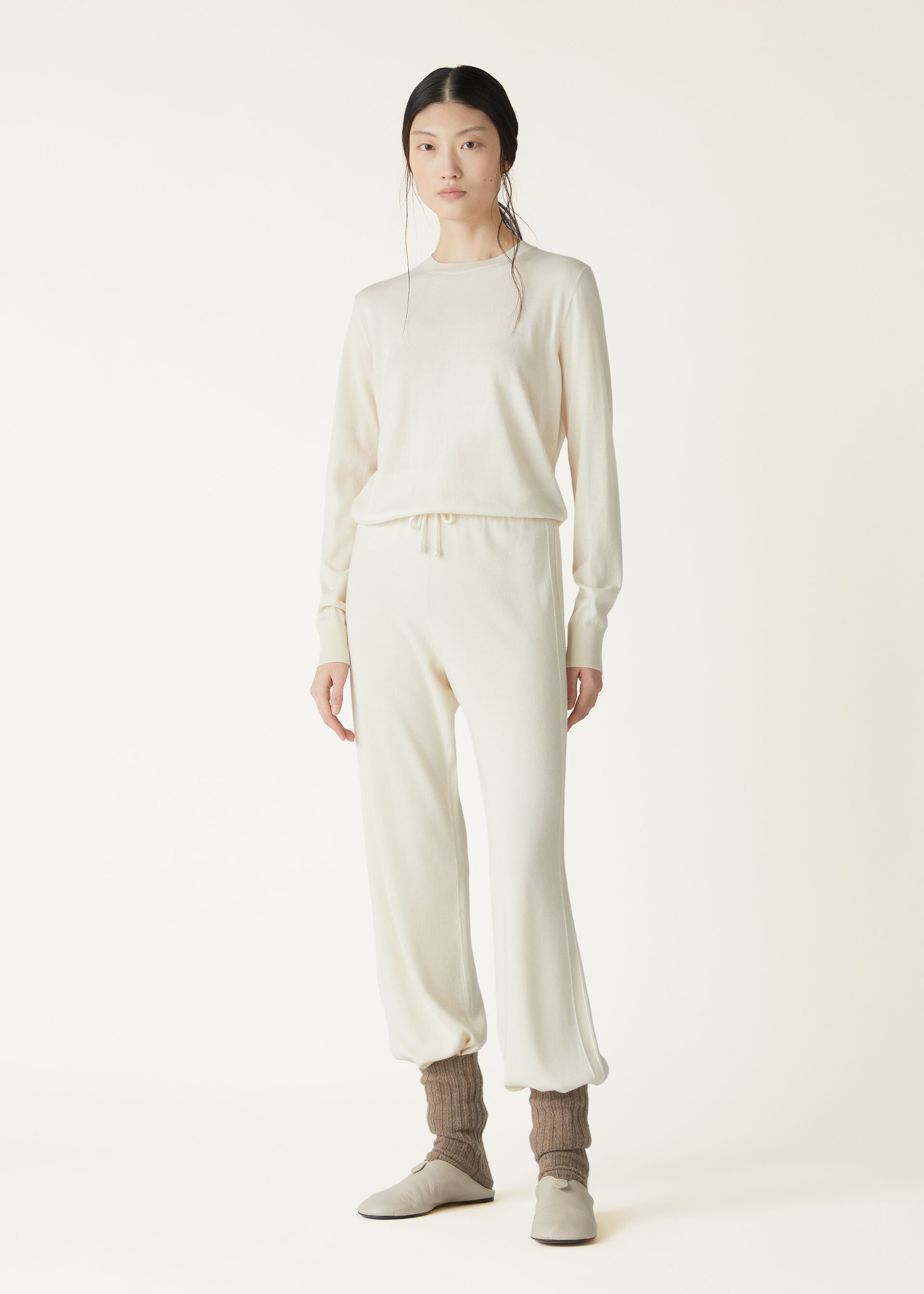 JUBILEE LIGHT CREWNECK SWEATER BABY CASH GG 18