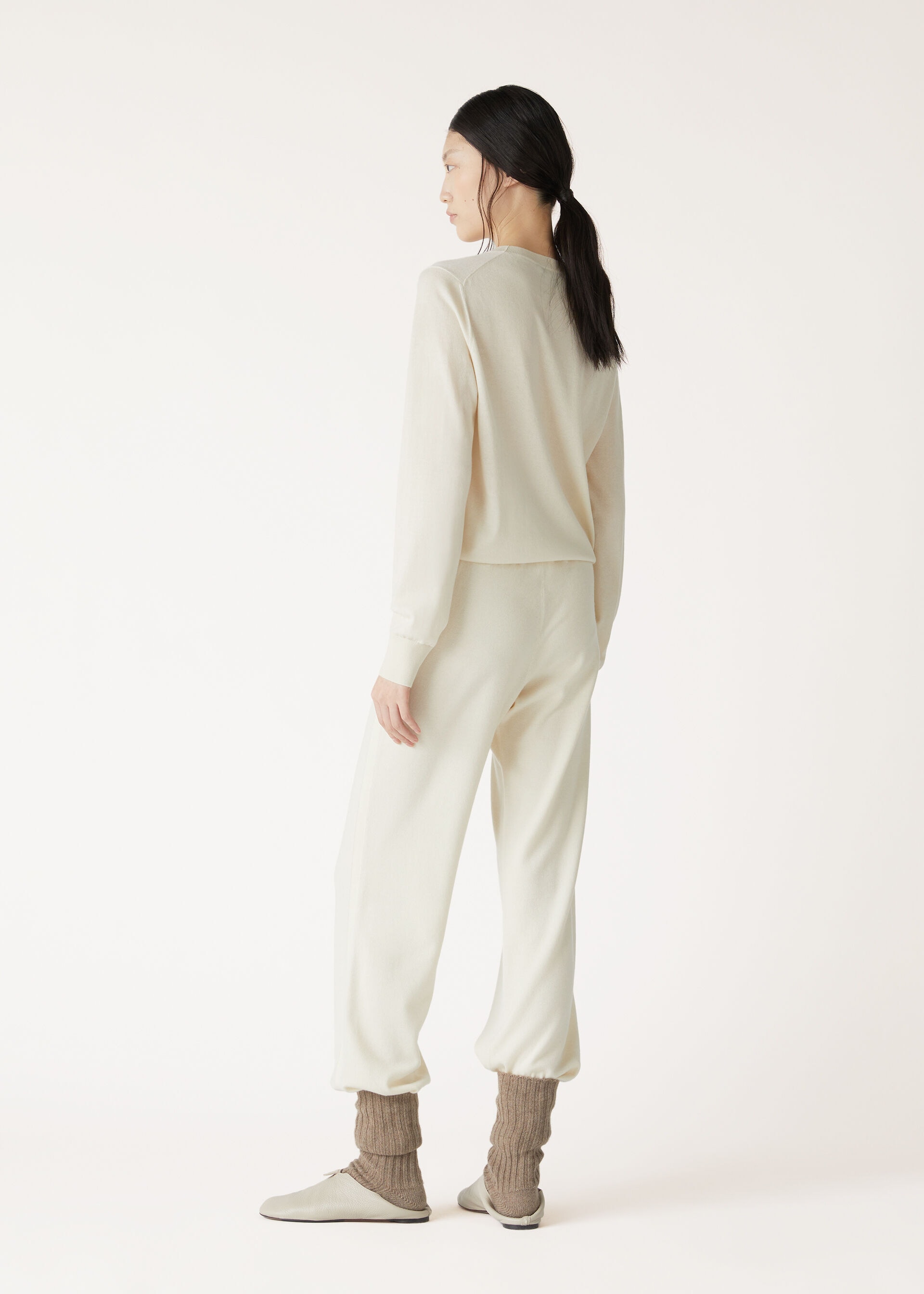 JUBILEE LIGHT CREWNECK SWEATER BABY CASH GG 18