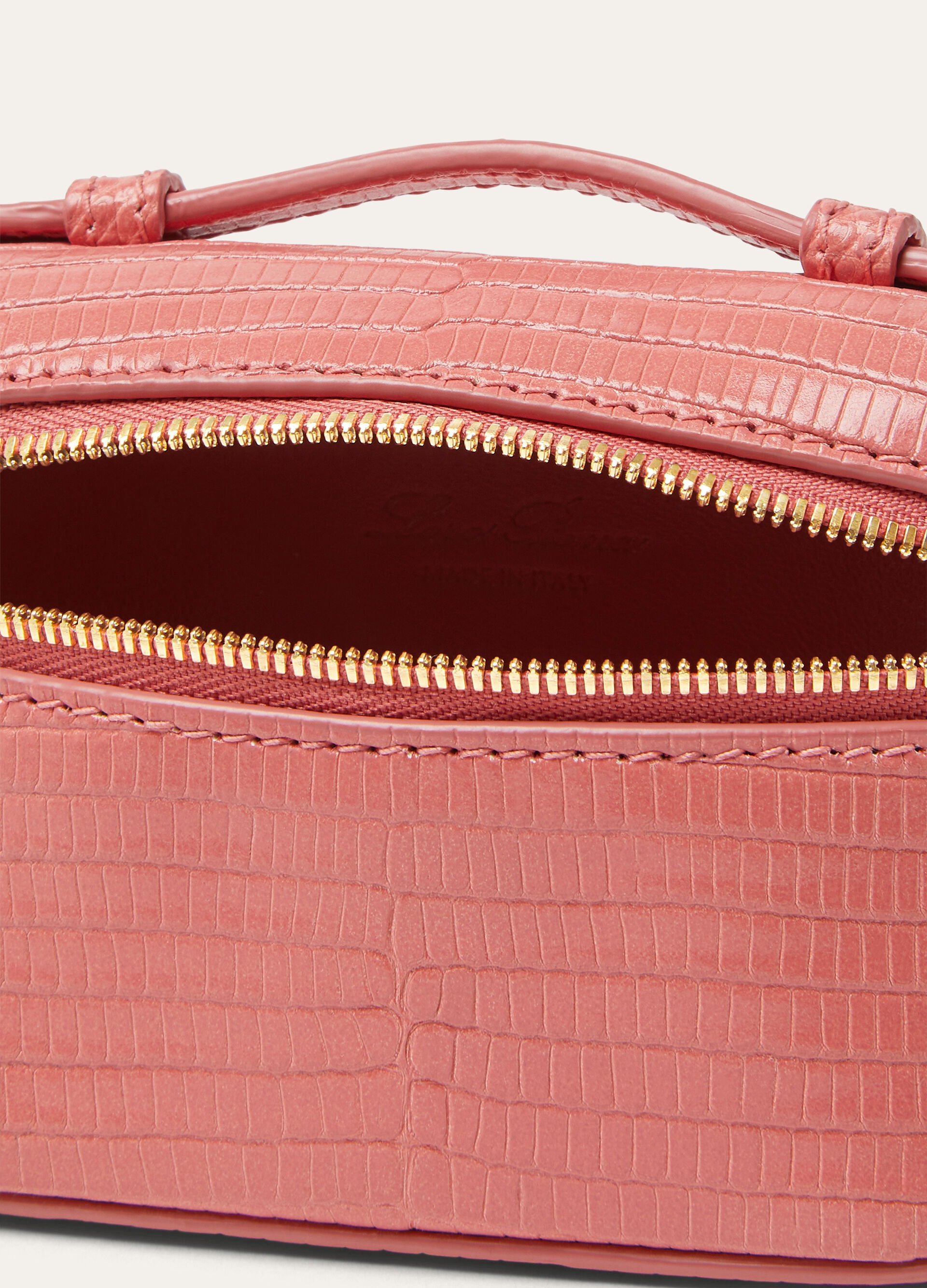 EXTRA POCKET CHARM LIZARD