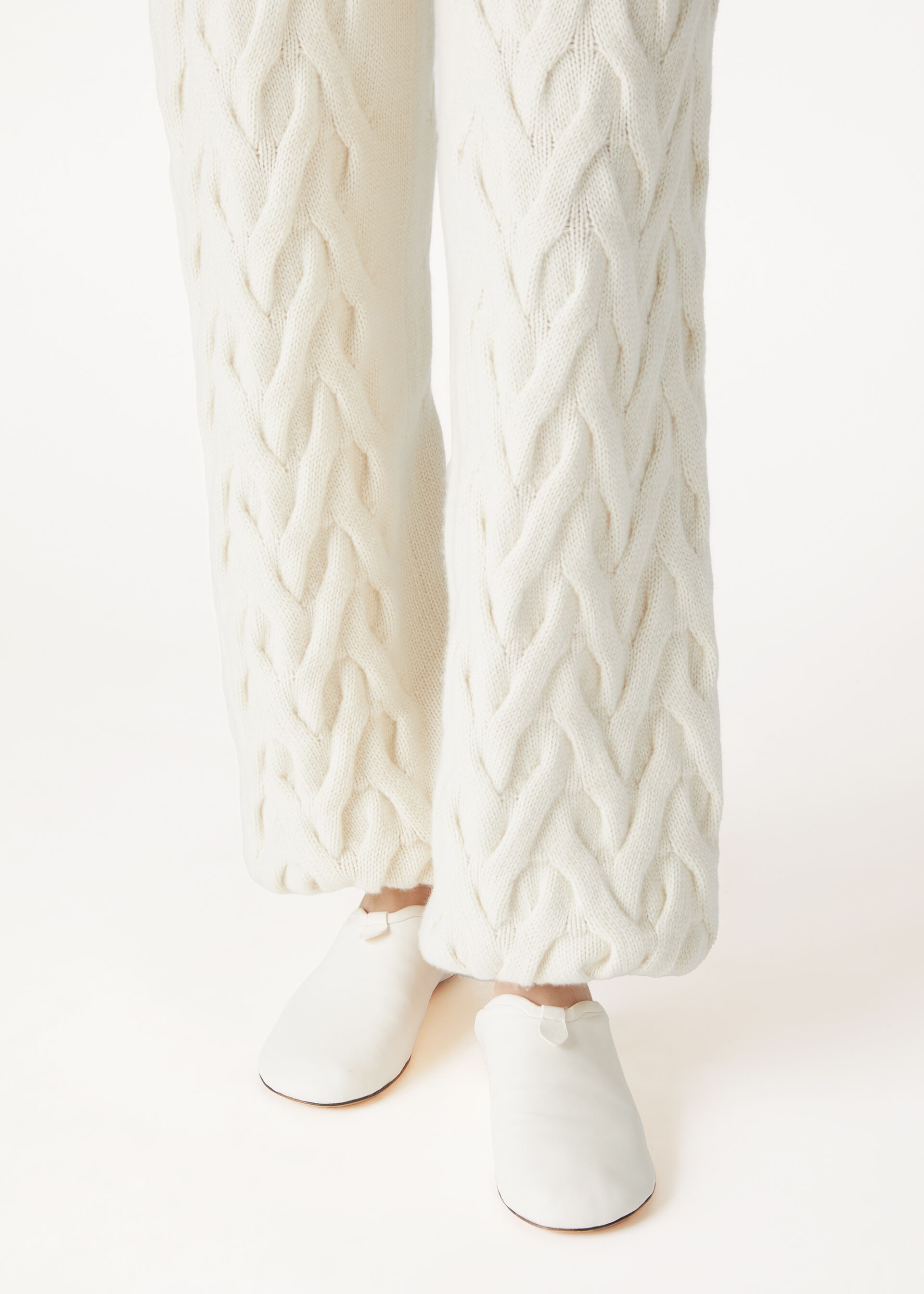 COCOONING FLOATY FLAT SOFTY CACH GOAT