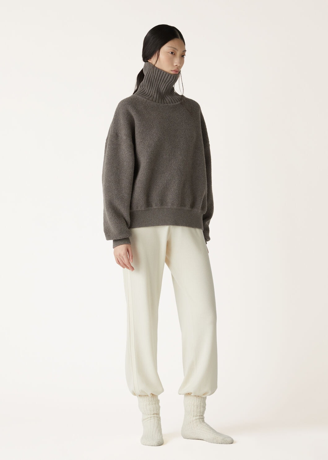 COCOONING HIGH NECK SWEATSHIRT OTTOMAN CASHWISH_FAO6337_HD93_1