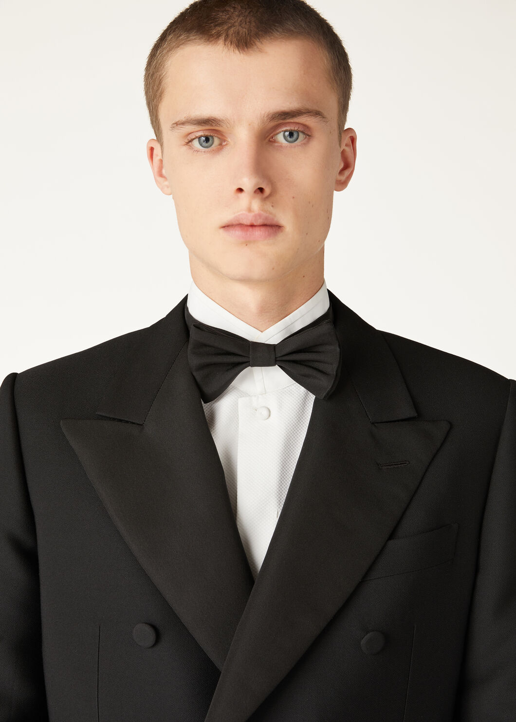 BOW TIE TUX OTTOMAN SILK_FAO6544_8000_NR_1