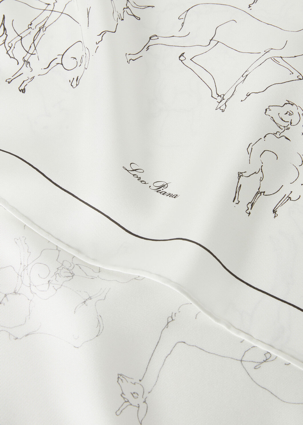 The Art Of Finest Fibres Foulard Silk White/Black | Loro The Art Of Finest Fibres Foulard Silk White/Black | Loro