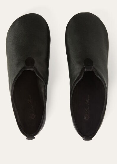 FLOATY FLAT SATIN